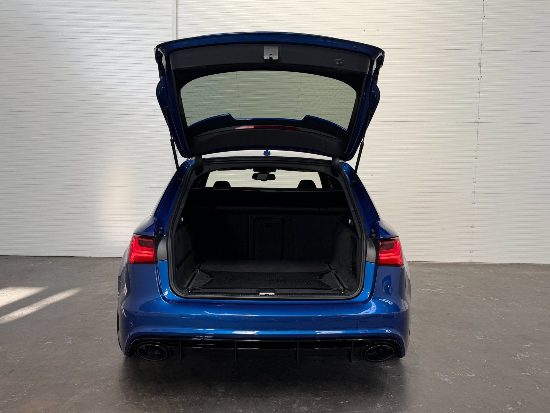 Foto van Audi RS 6 Avant Performance