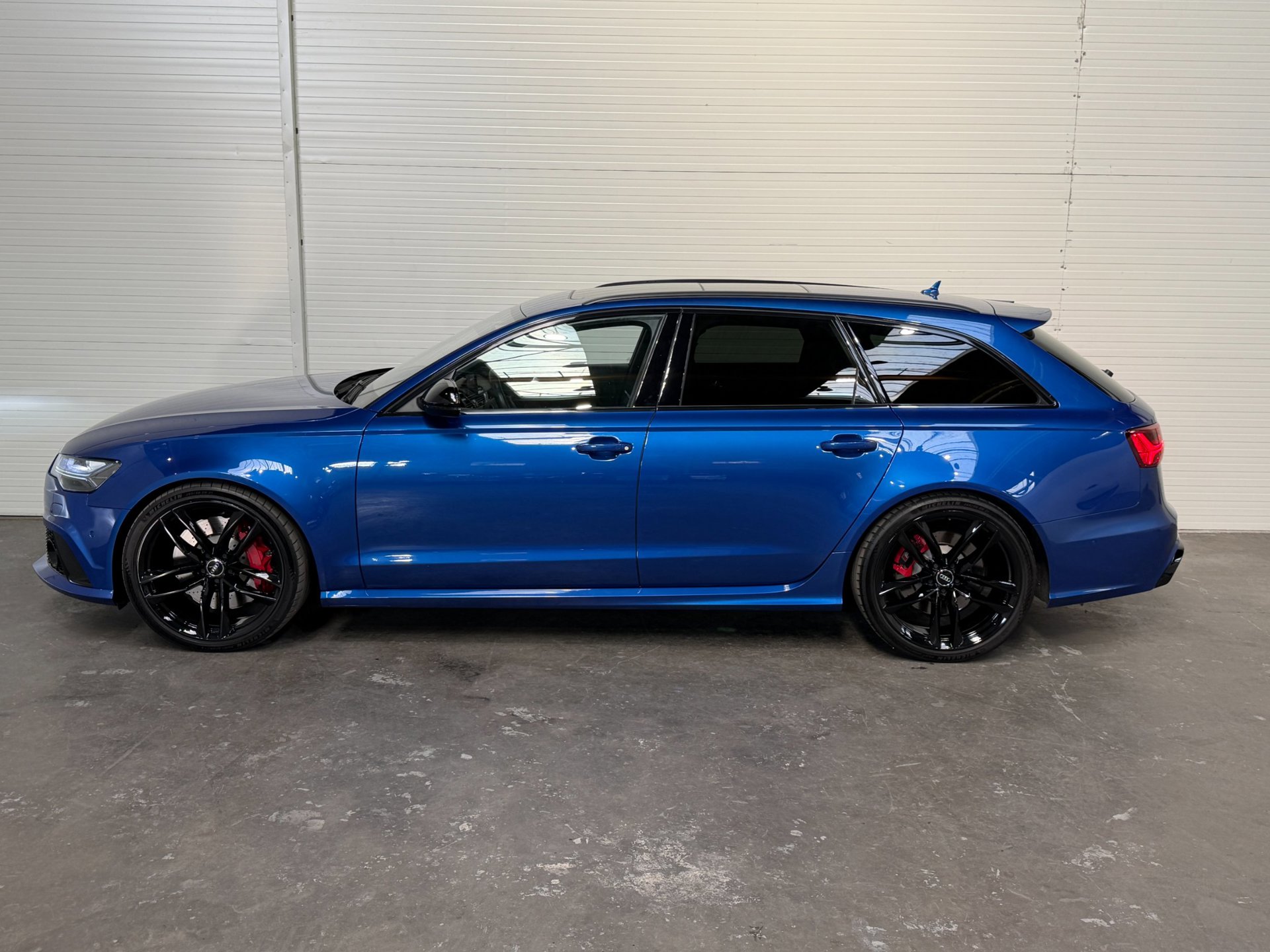 Foto van Audi RS 6 Avant Performance