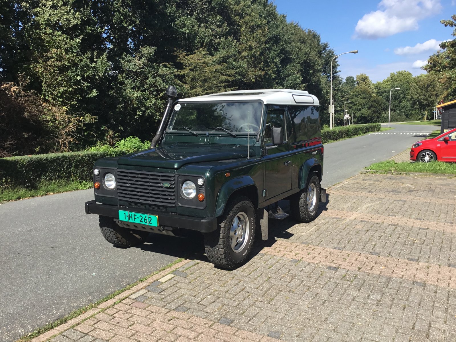 Land Rover Defender 2.5 Td5 90" Hard Top 2000 - voorkant