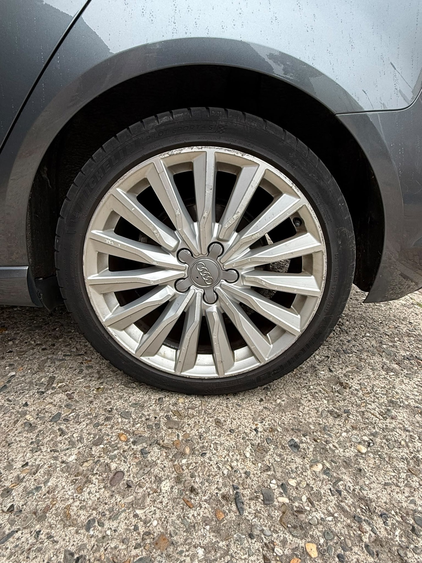 Foto van Audi A3 Sportback E-tron