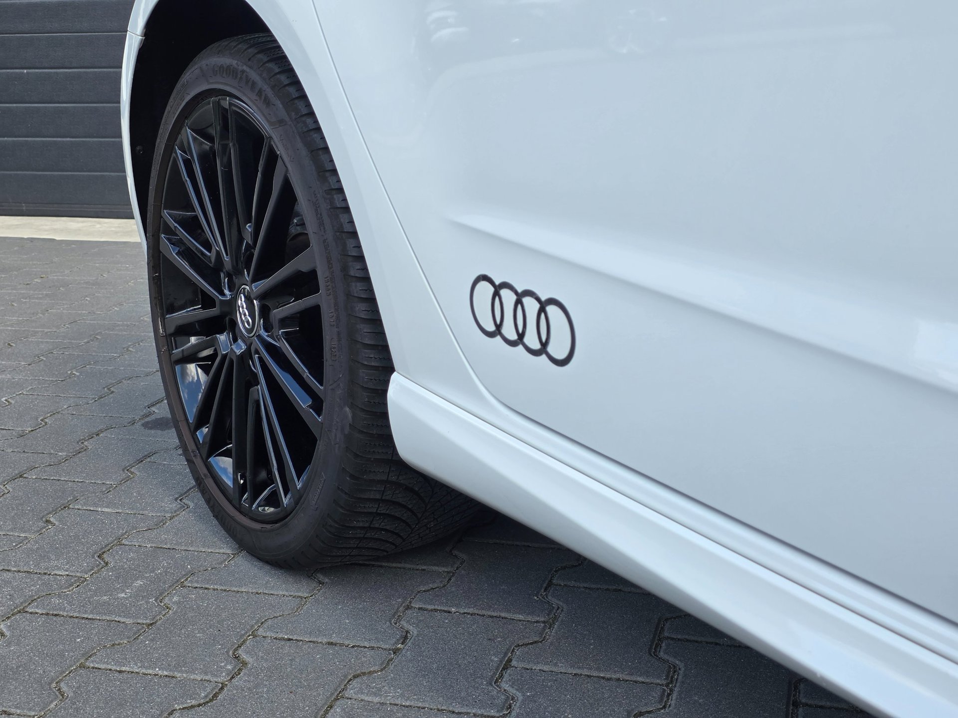 Foto van Audi A3 Sportback E-tron