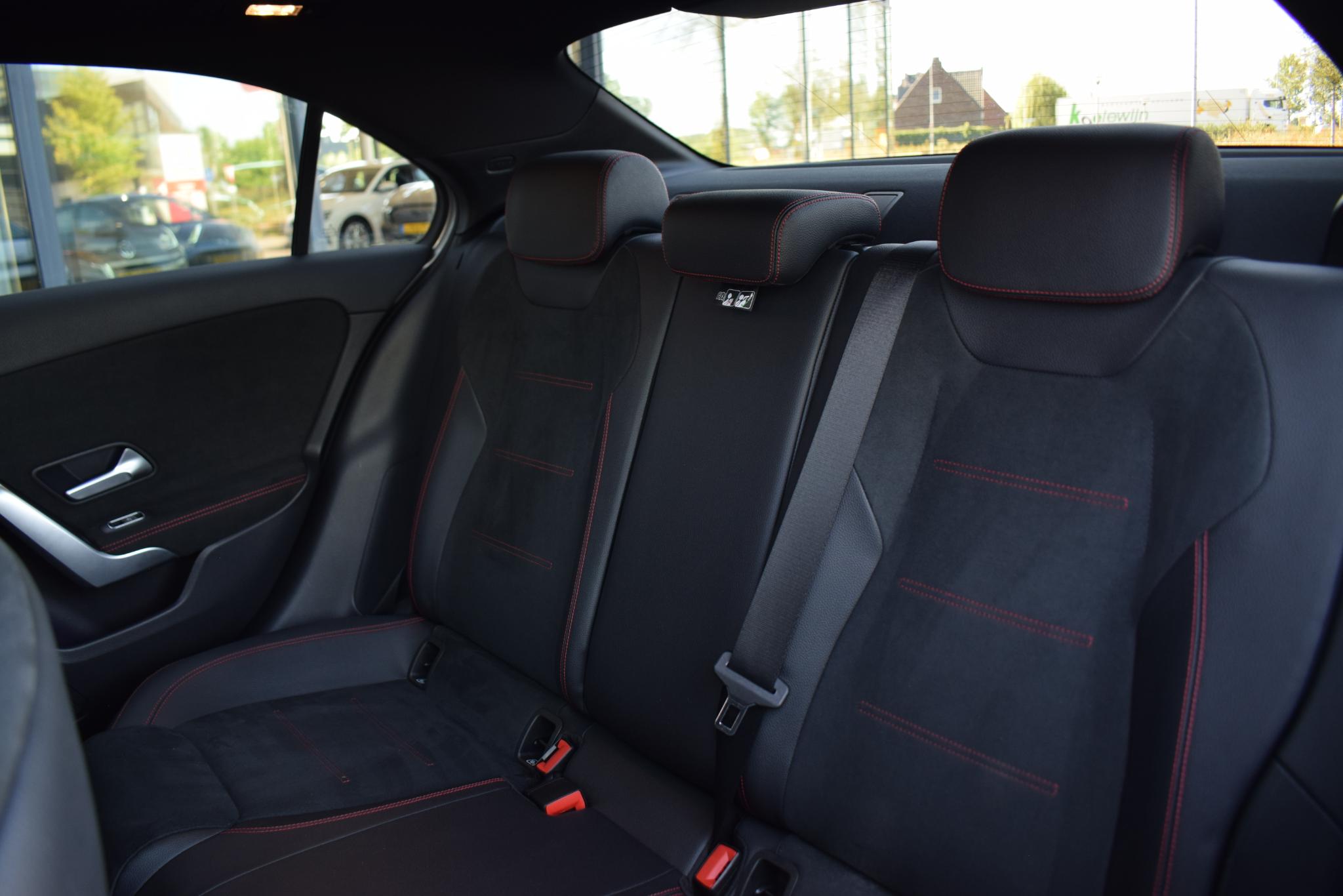 Foto van Mercedes-Benz A 250