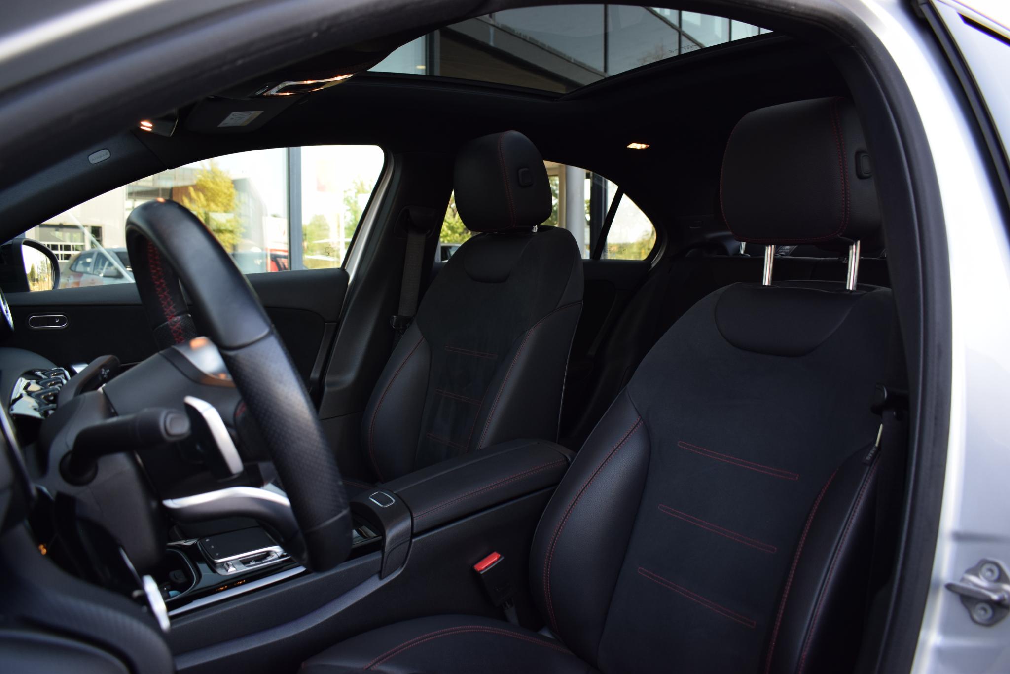 Foto van Mercedes-Benz A 250
