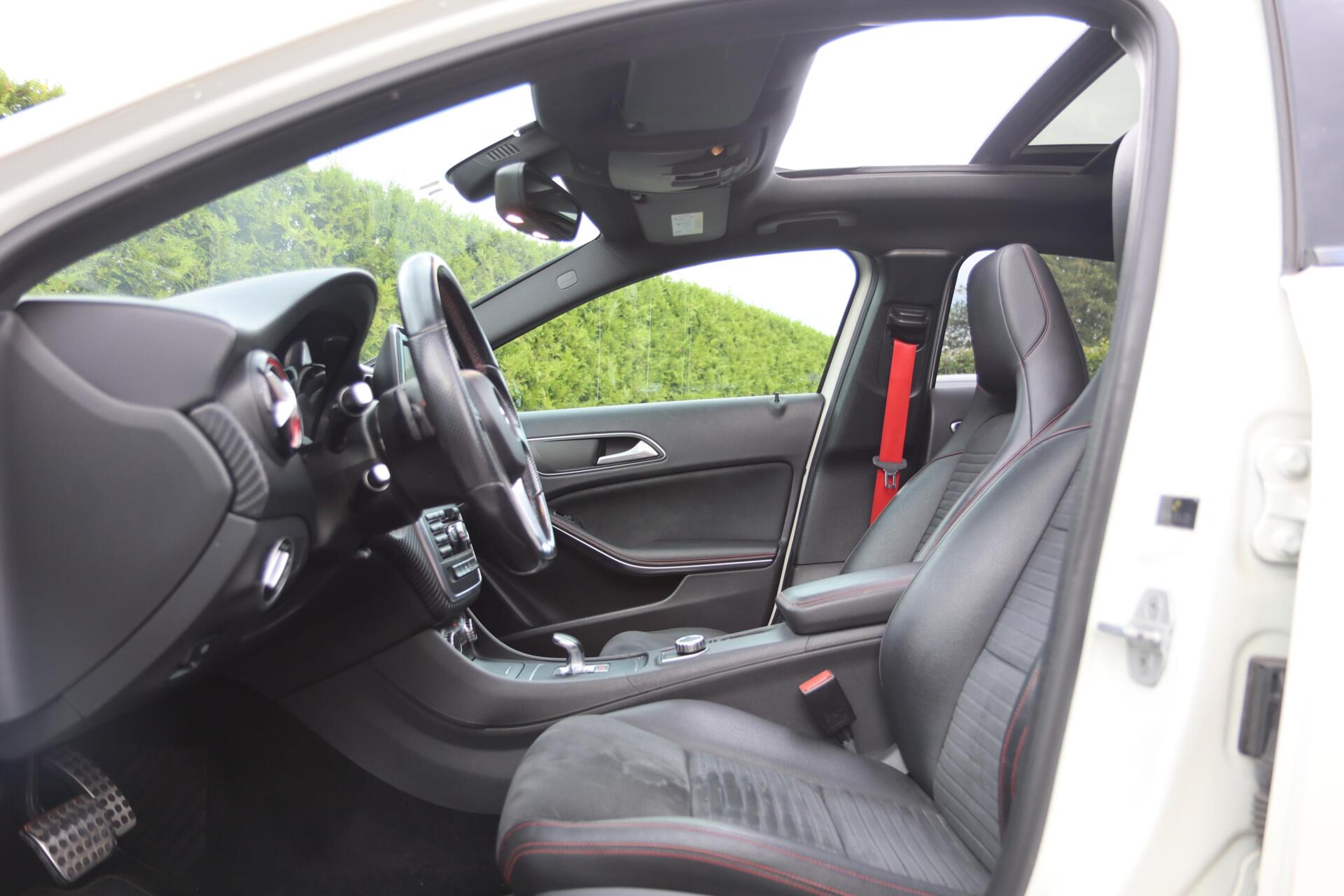 Foto van Mercedes-Benz A 45 AMG 4Matic