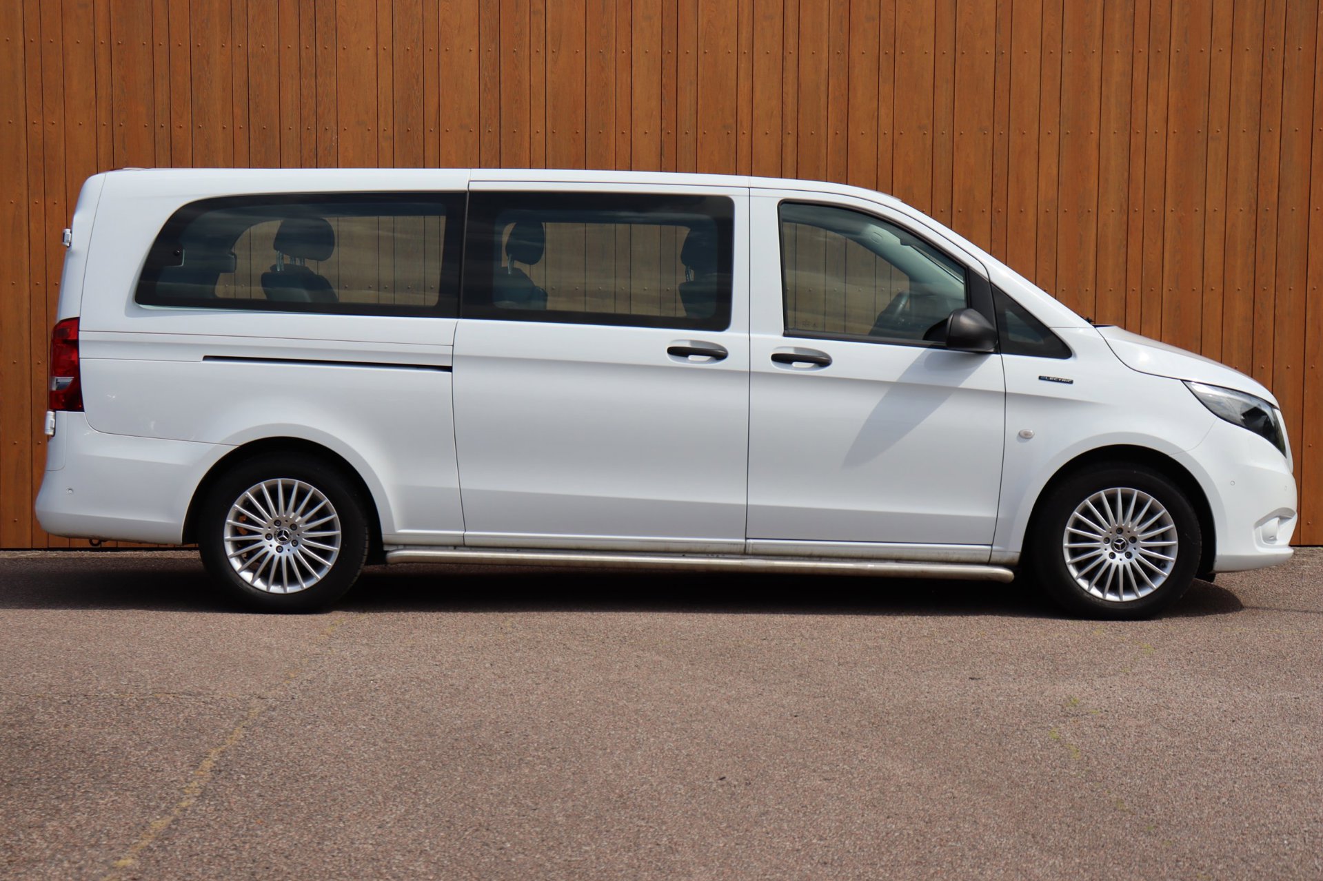 Foto van Mercedes-Benz Evito Tourer