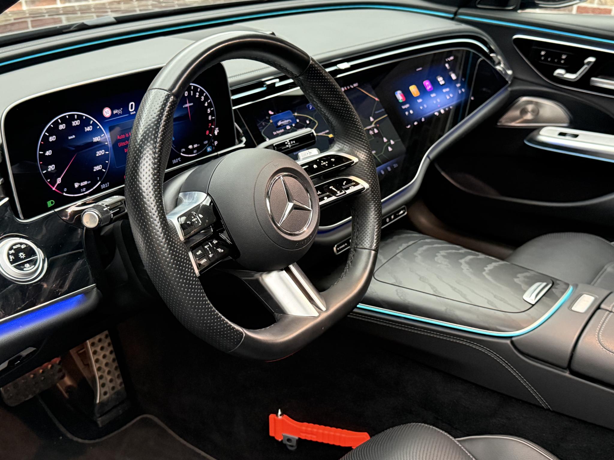 Foto van Mercedes-Benz E 300 E