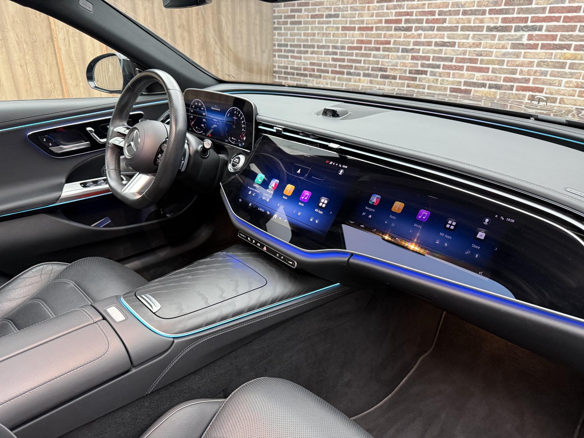 Foto van Mercedes-Benz E 300 E