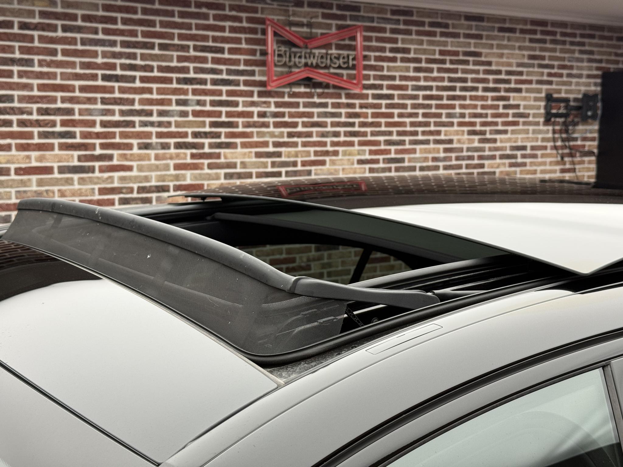 Foto van Mercedes-Benz E 300 E