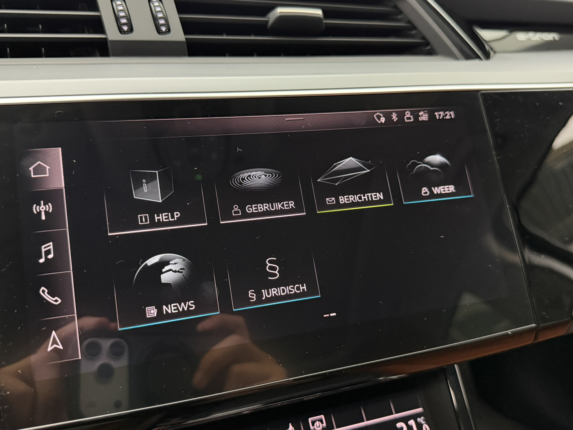 Foto van Audi E-tron 50