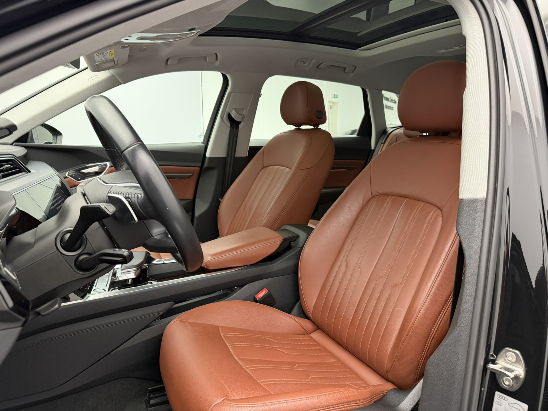 Foto van Audi E-tron 50