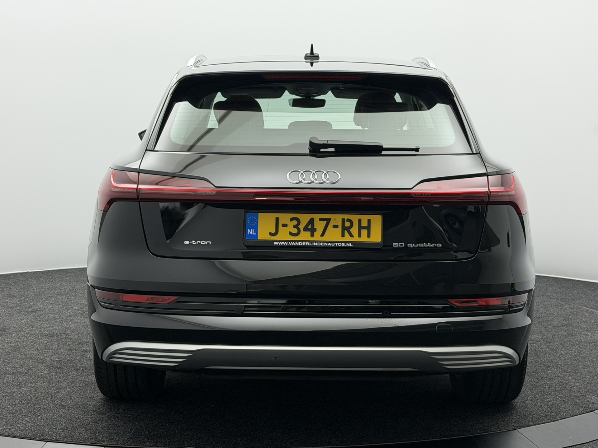 Foto van Audi E-tron 50