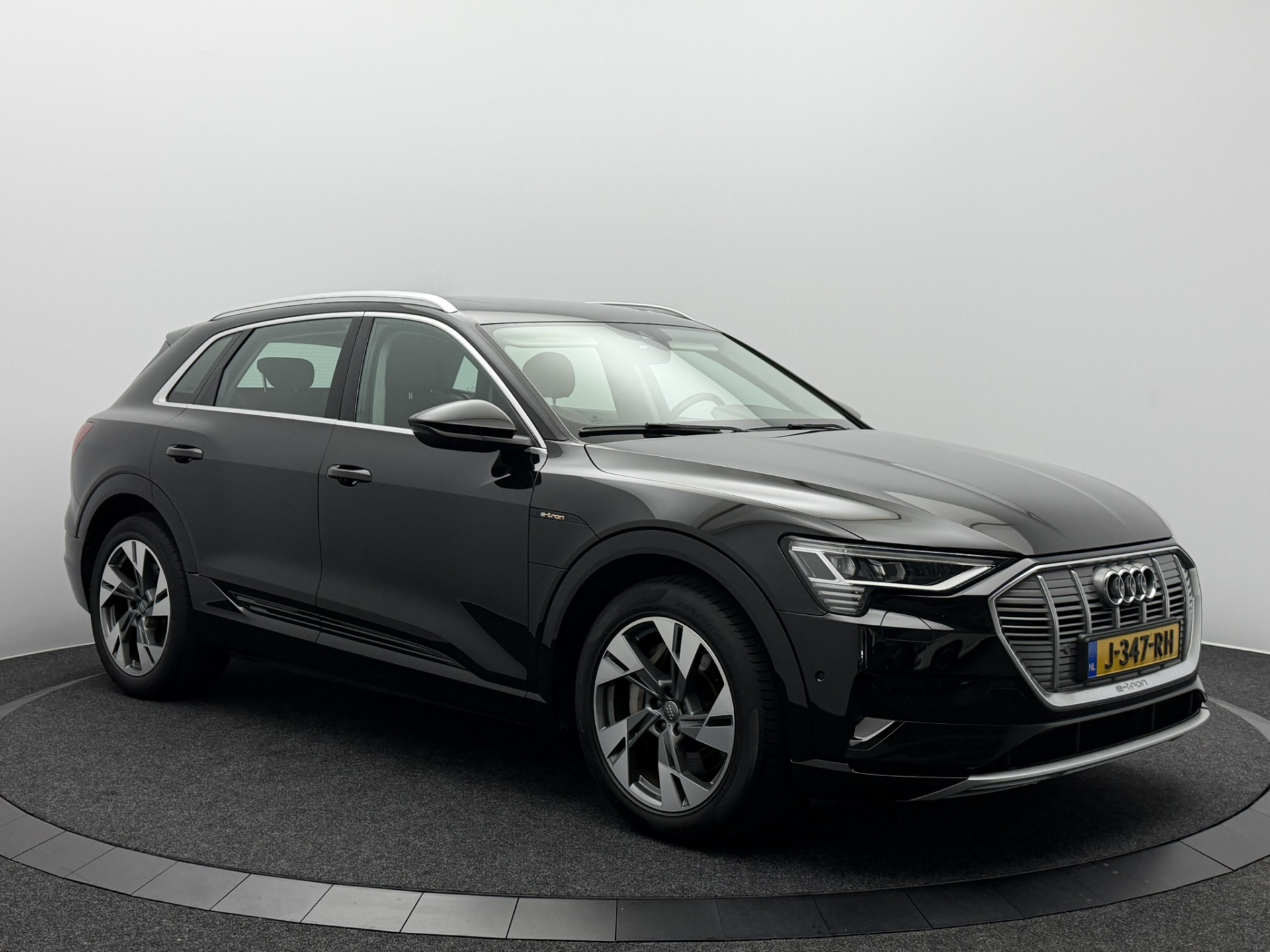 Foto van Audi E-tron 50