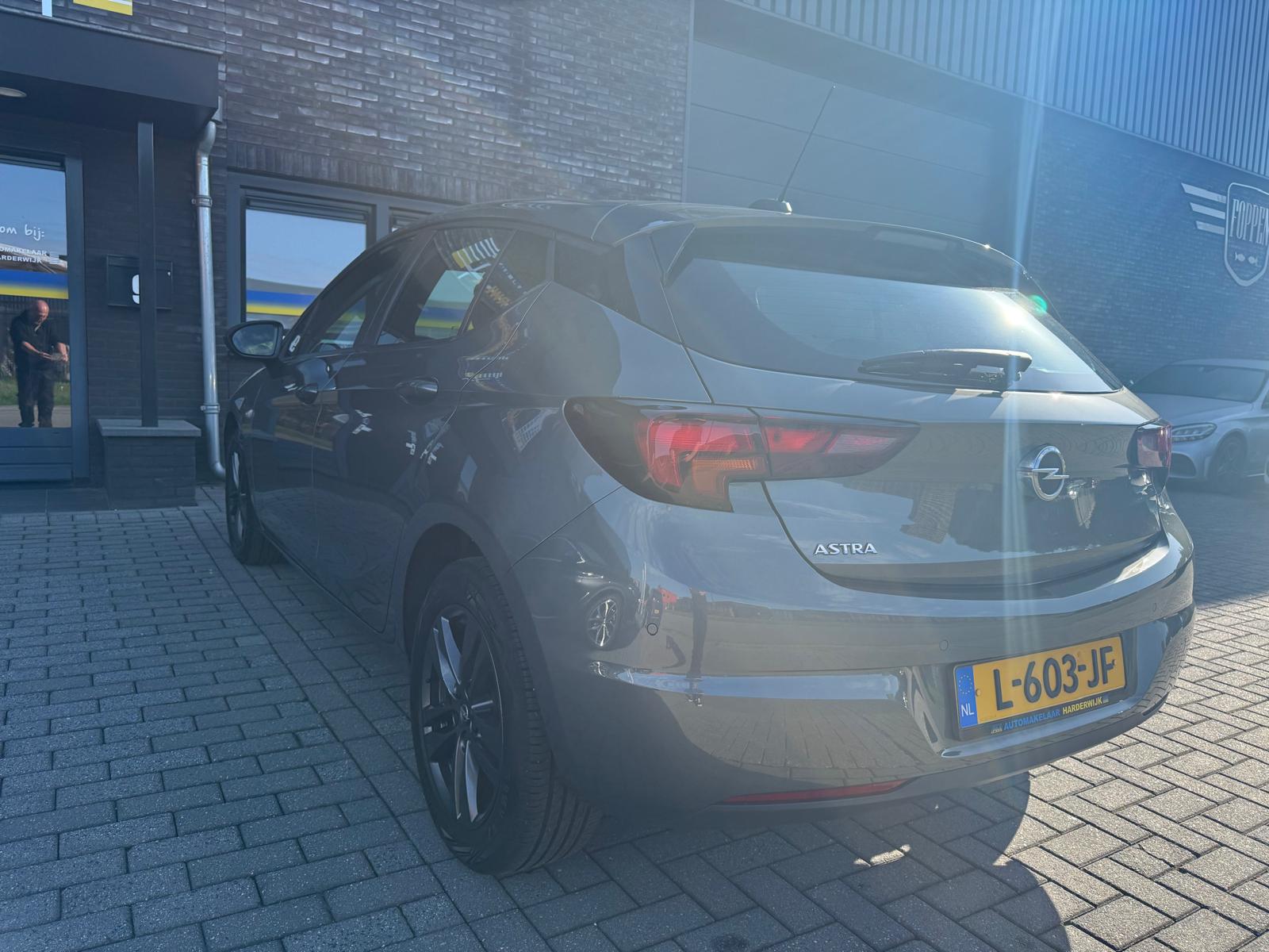 Foto van Opel Astra