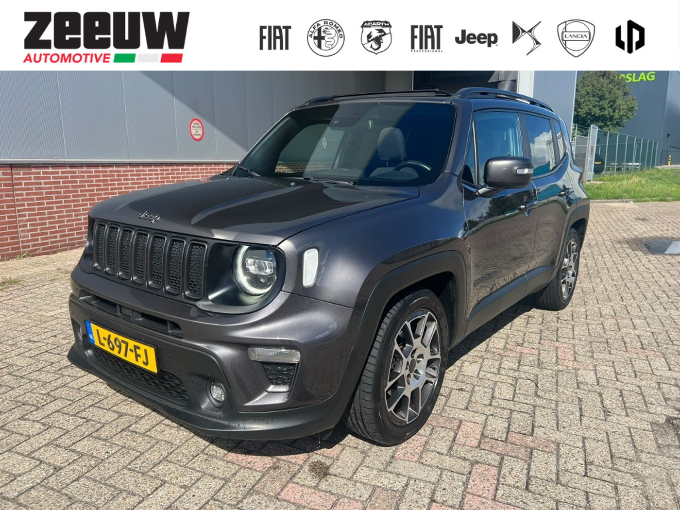 Jeep Renegade 1.3 Turbo 150 PK 80th anniversary | Pano | Navi | LED | 19 2021 - voorkant