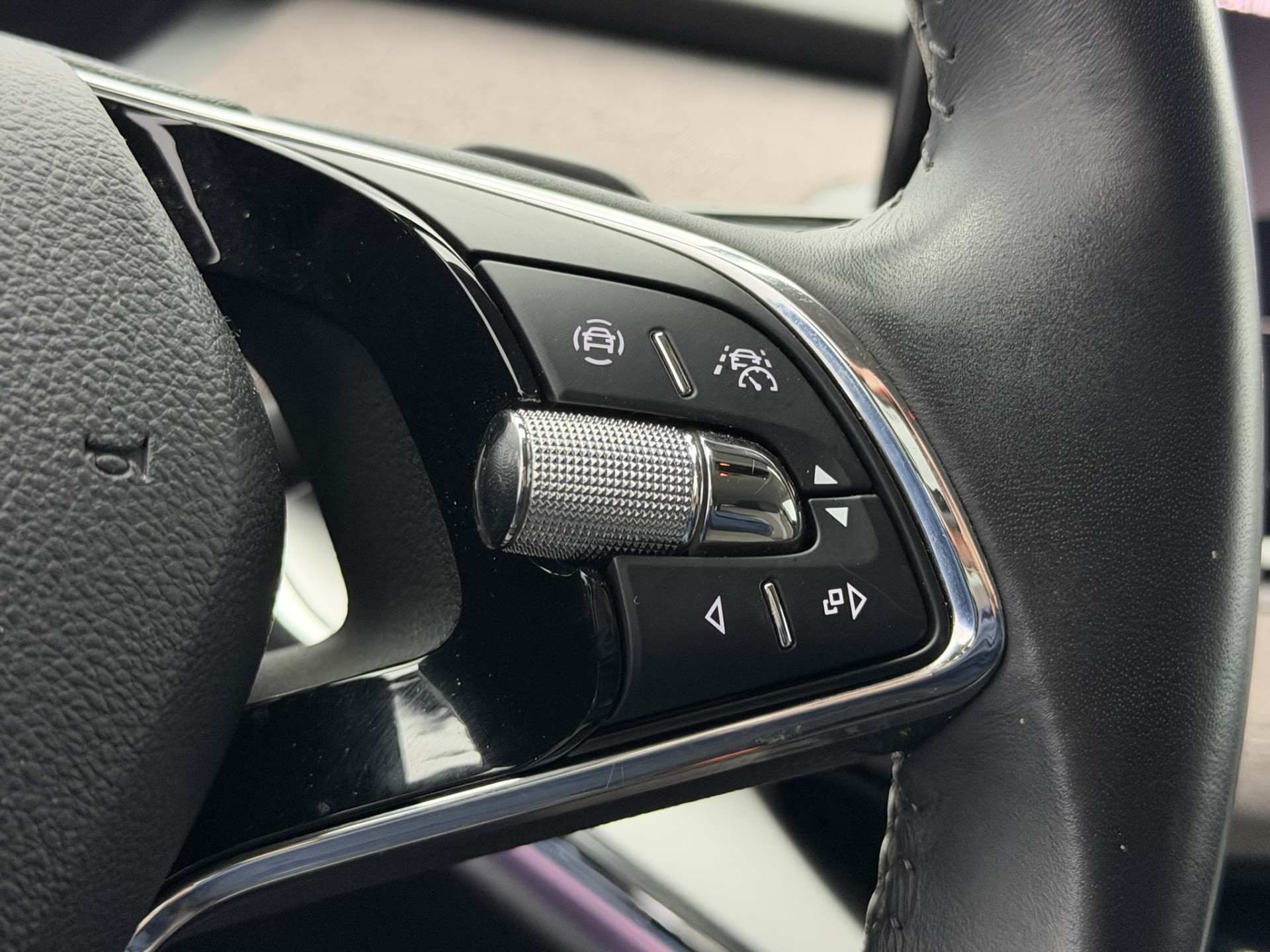Foto van Skoda Enyaq 60