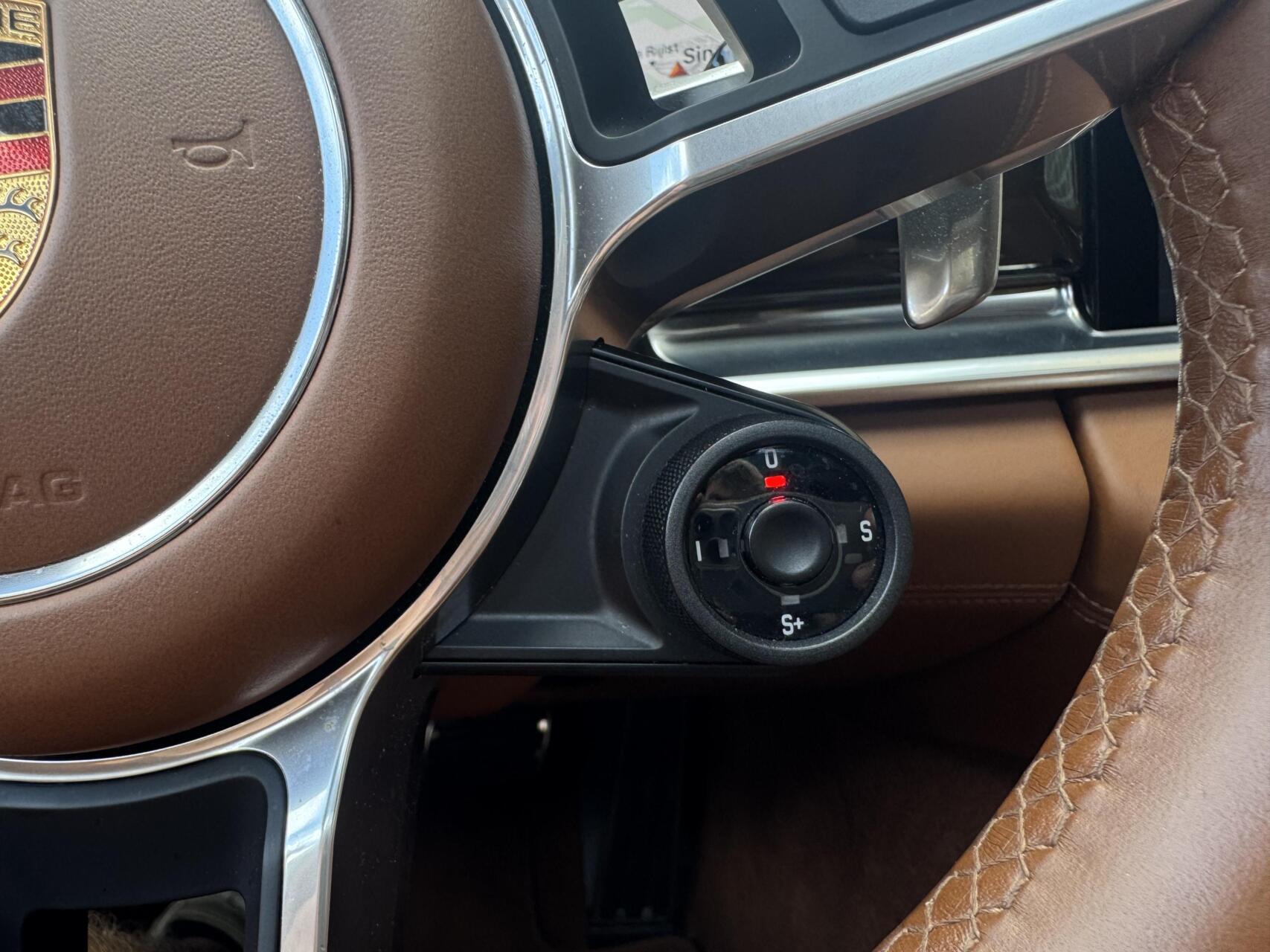 Foto van Porsche Panamera Turbo