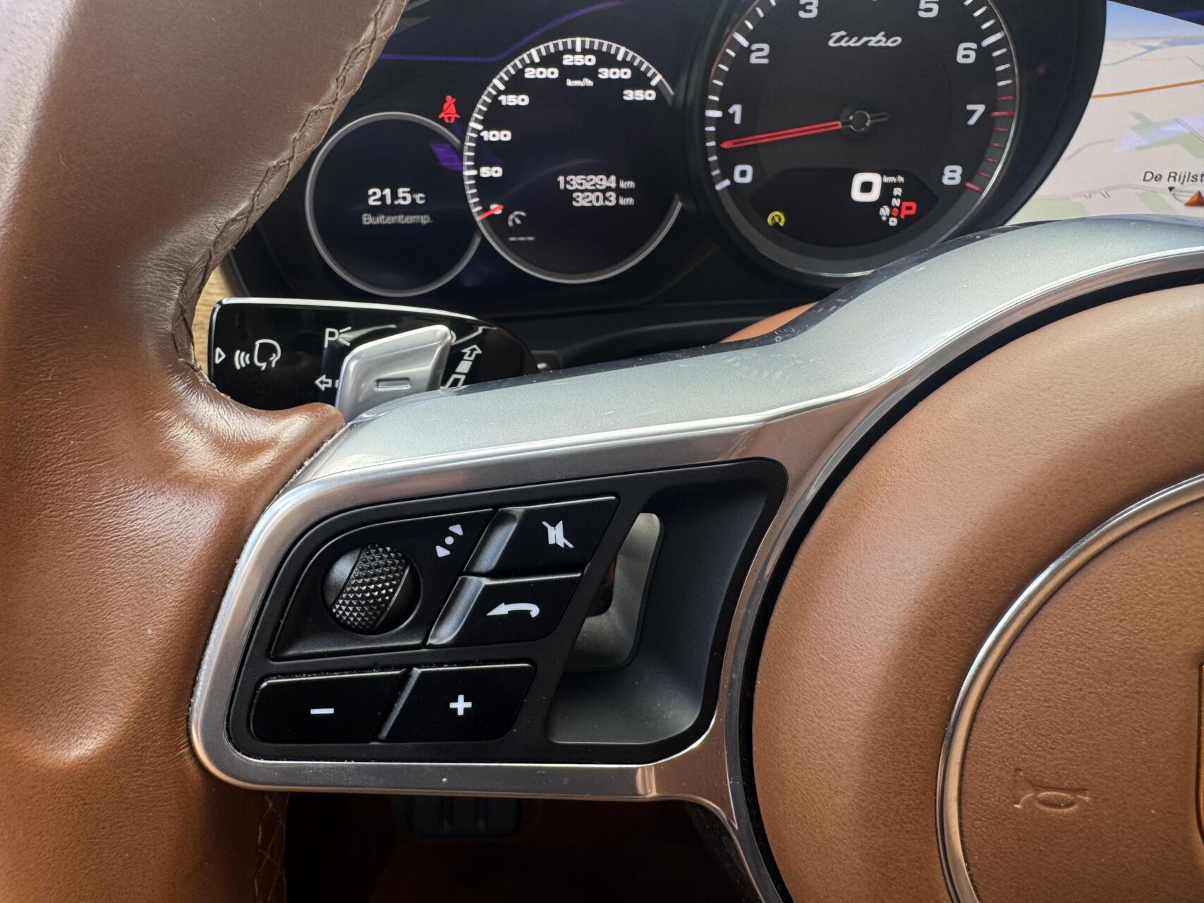 Foto van Porsche Panamera Turbo