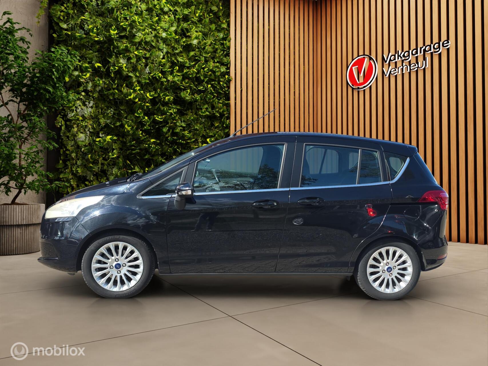 Foto van Ford B-max