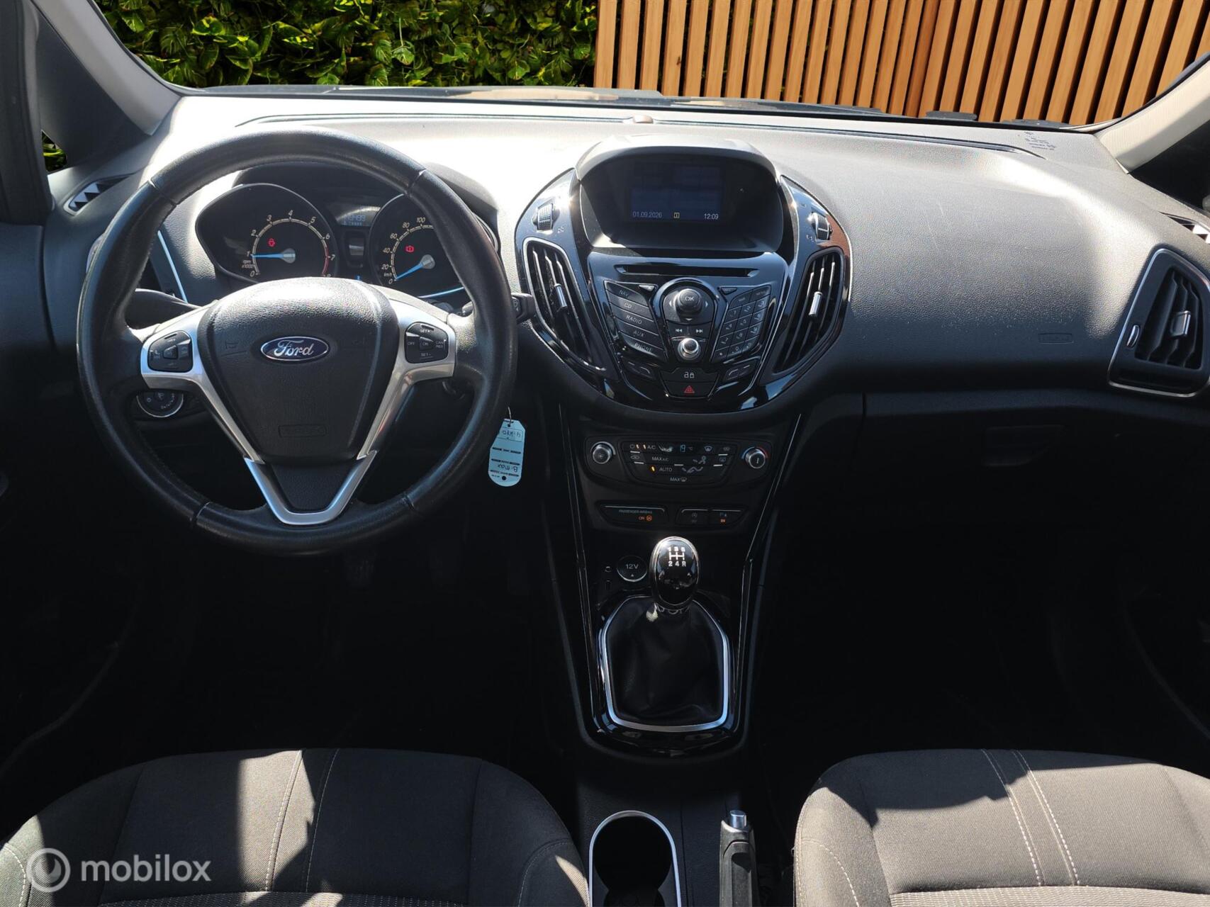 Foto van Ford B-max
