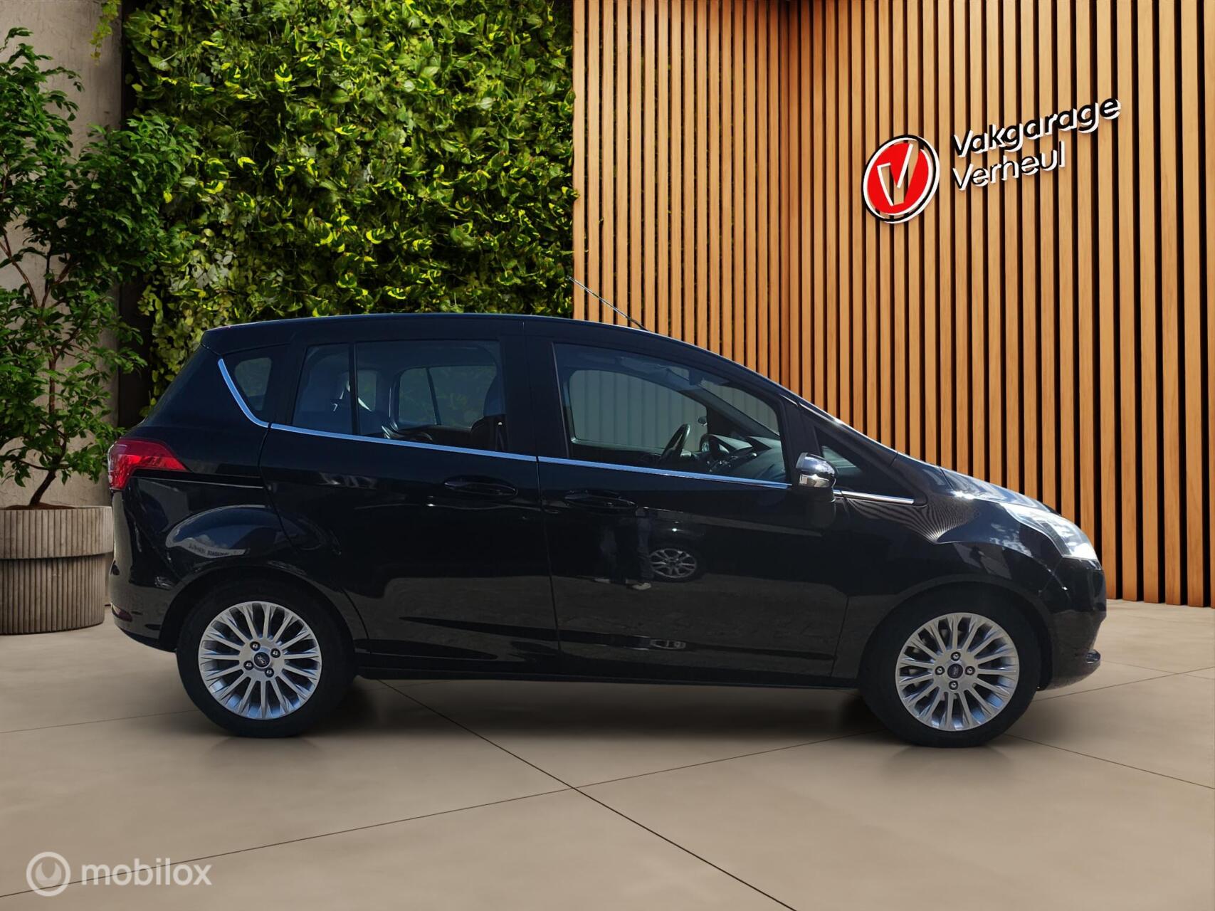 Foto van Ford B-max