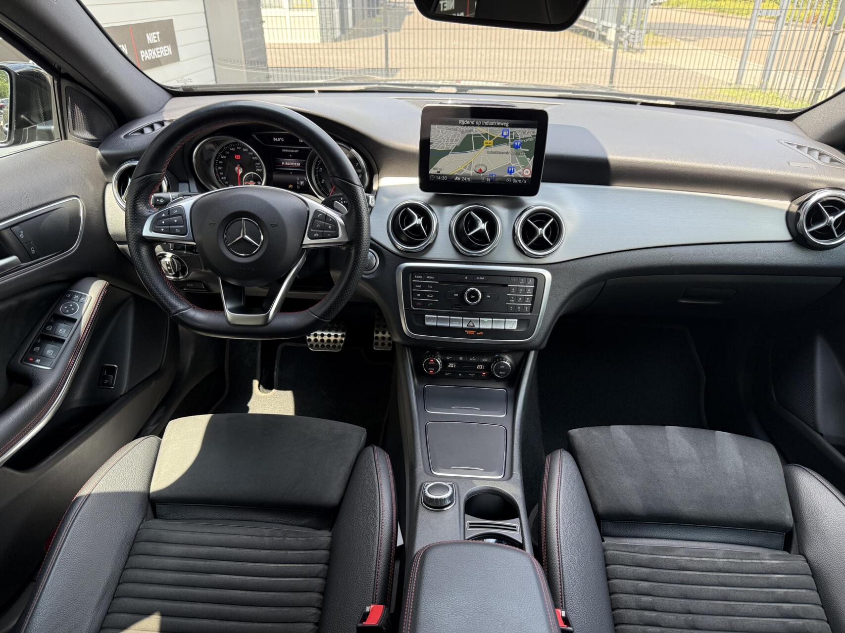 Foto van Mercedes-Benz Gla 180