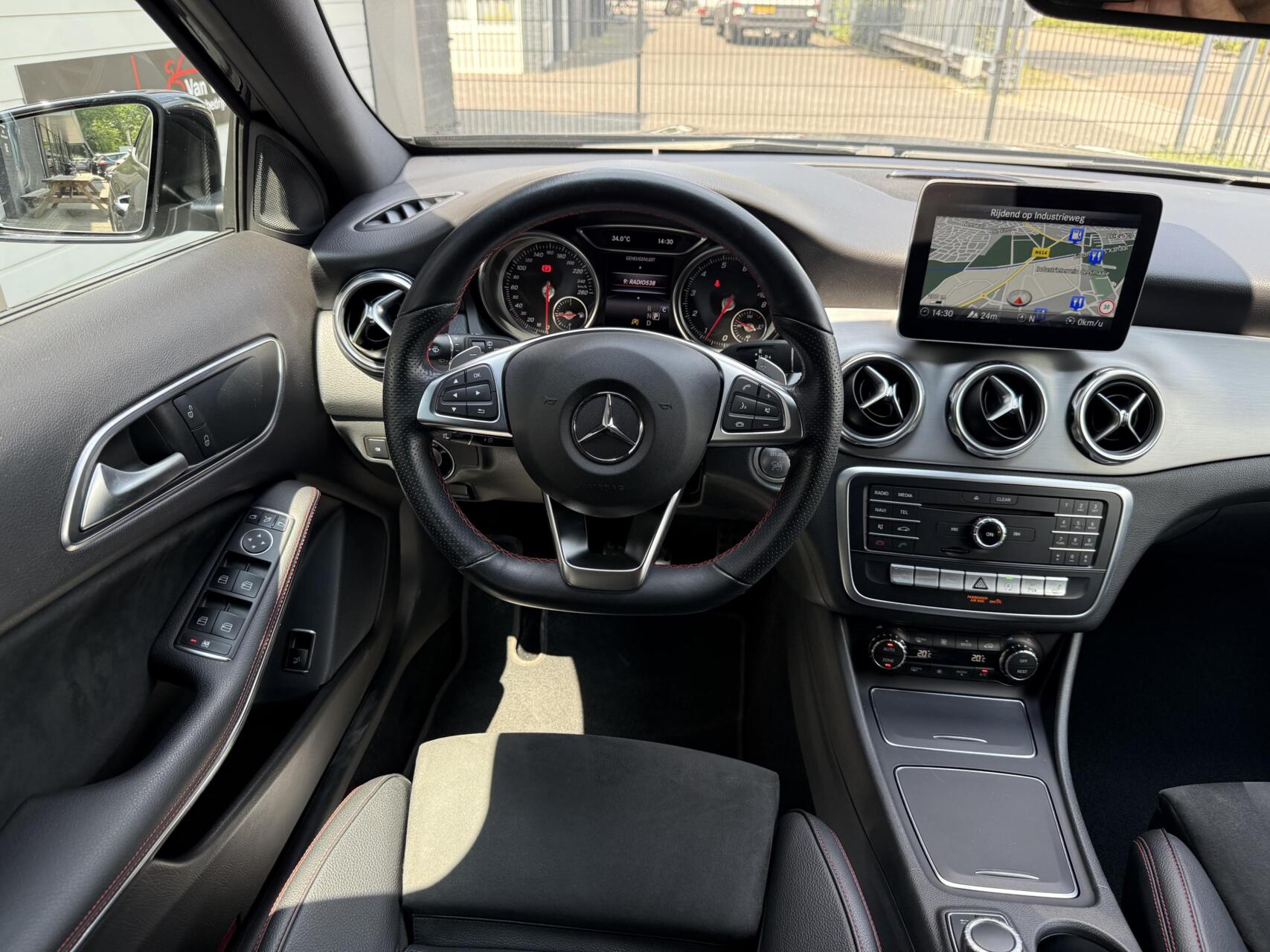 Foto van Mercedes-Benz Gla 180