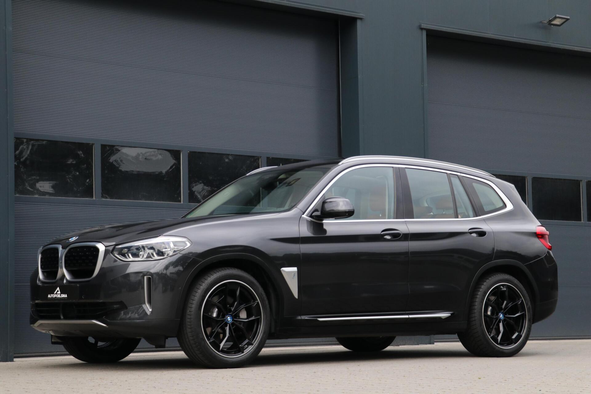 Foto van BMW Ix3