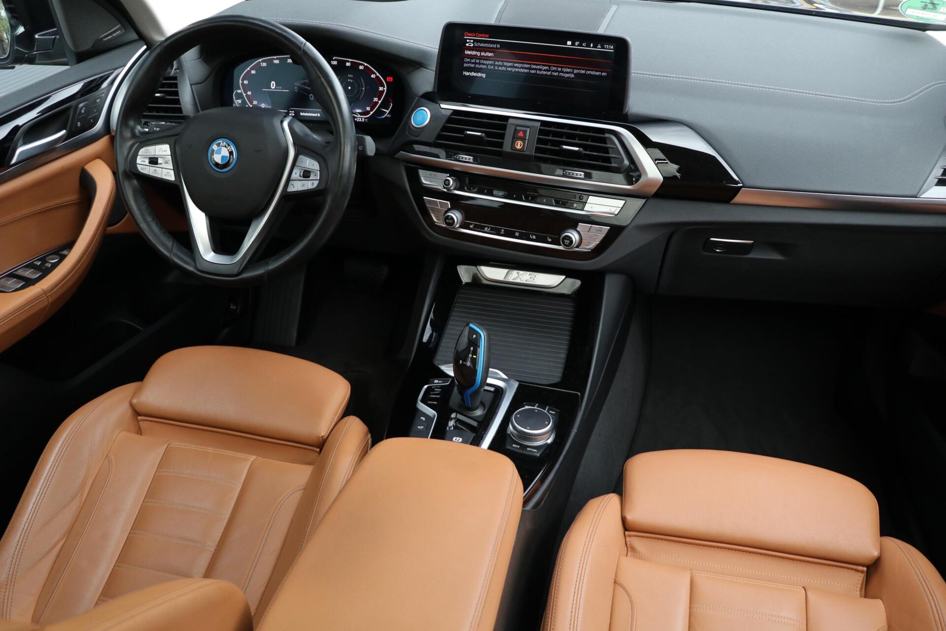 Foto van BMW Ix3