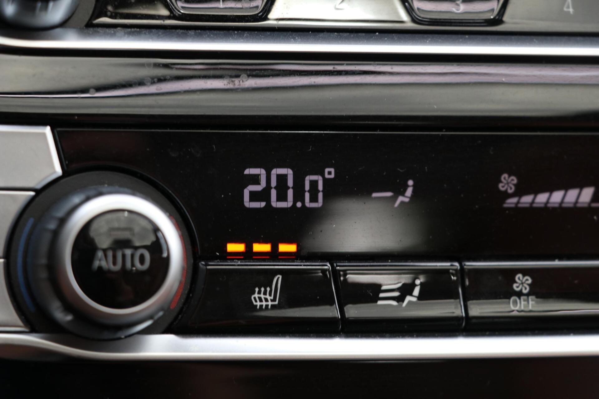 Foto van BMW Ix3