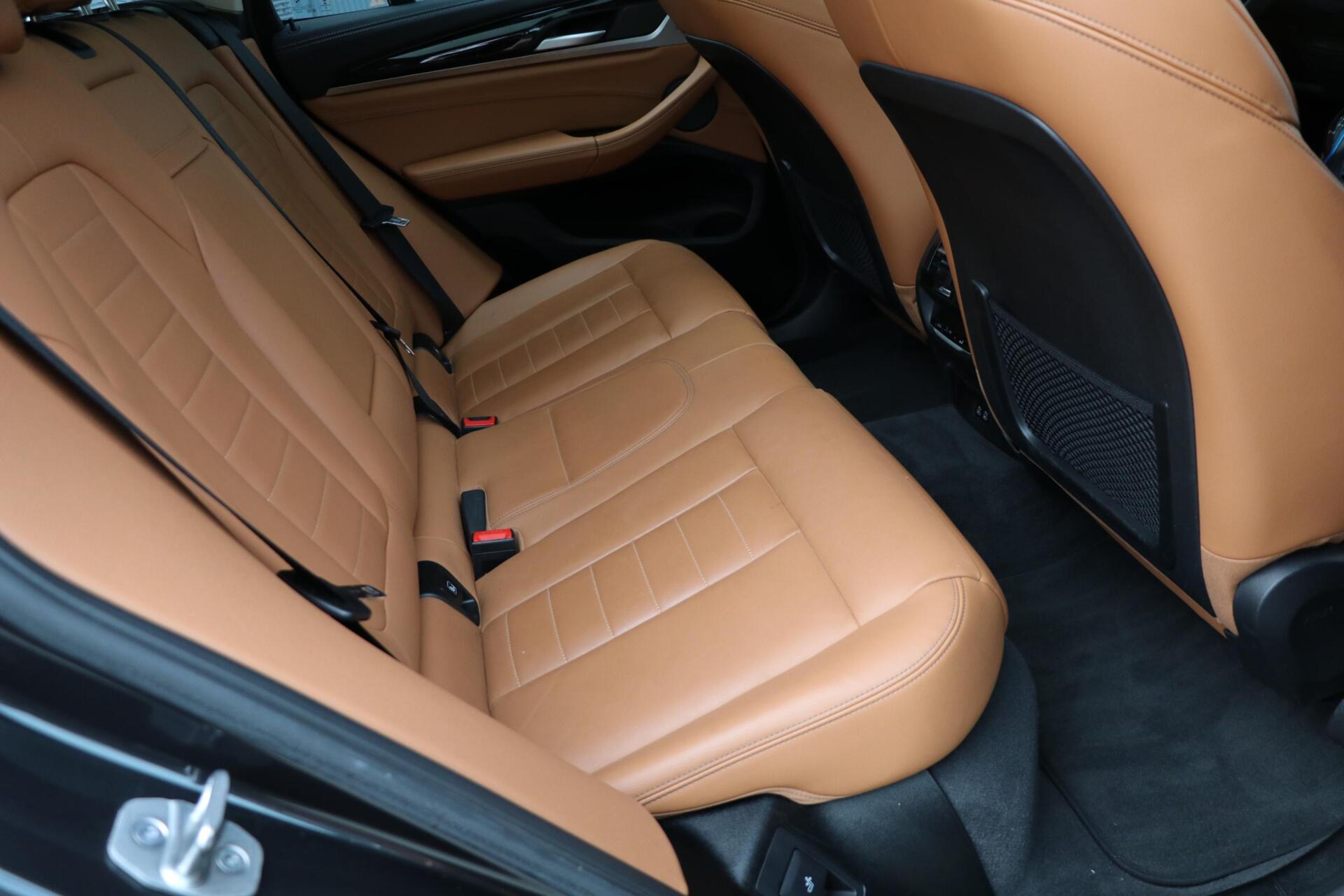 Foto van BMW Ix3