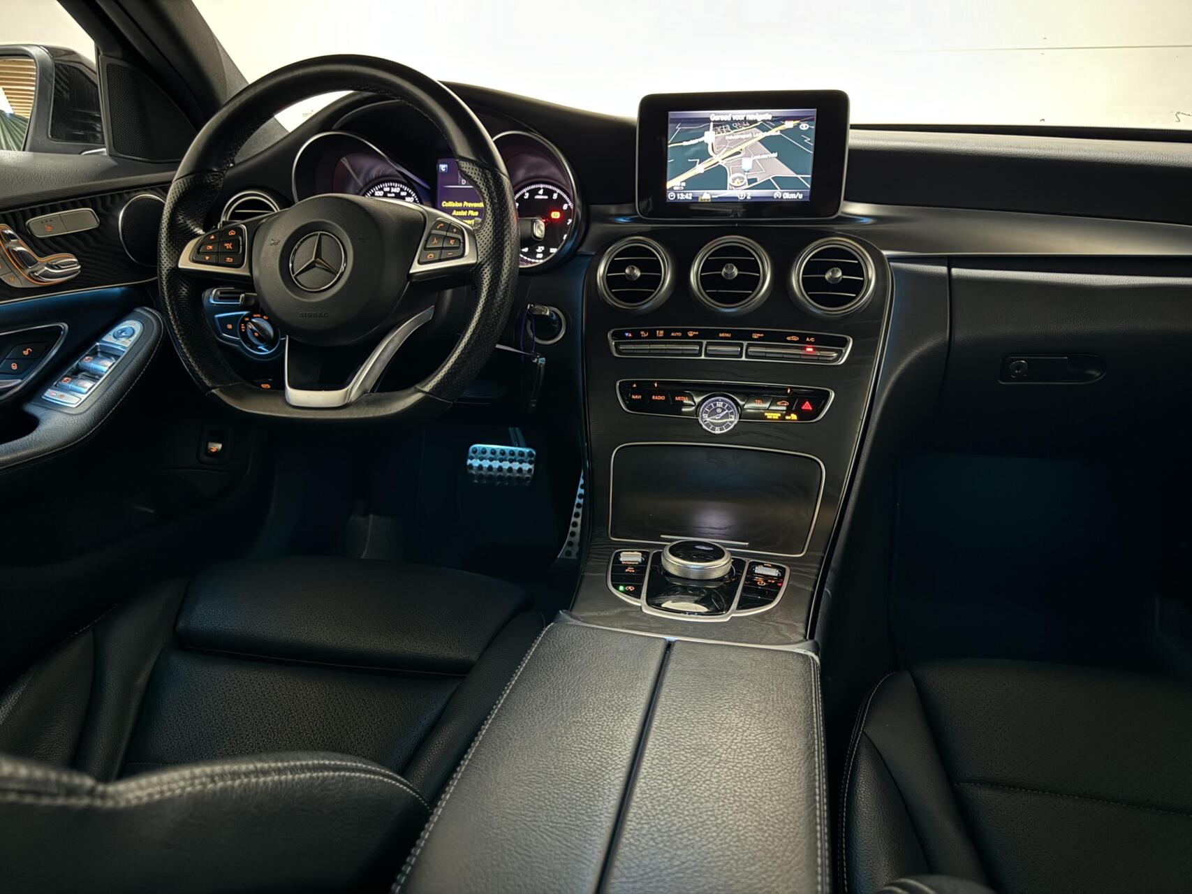 Foto van Mercedes-Benz C 180