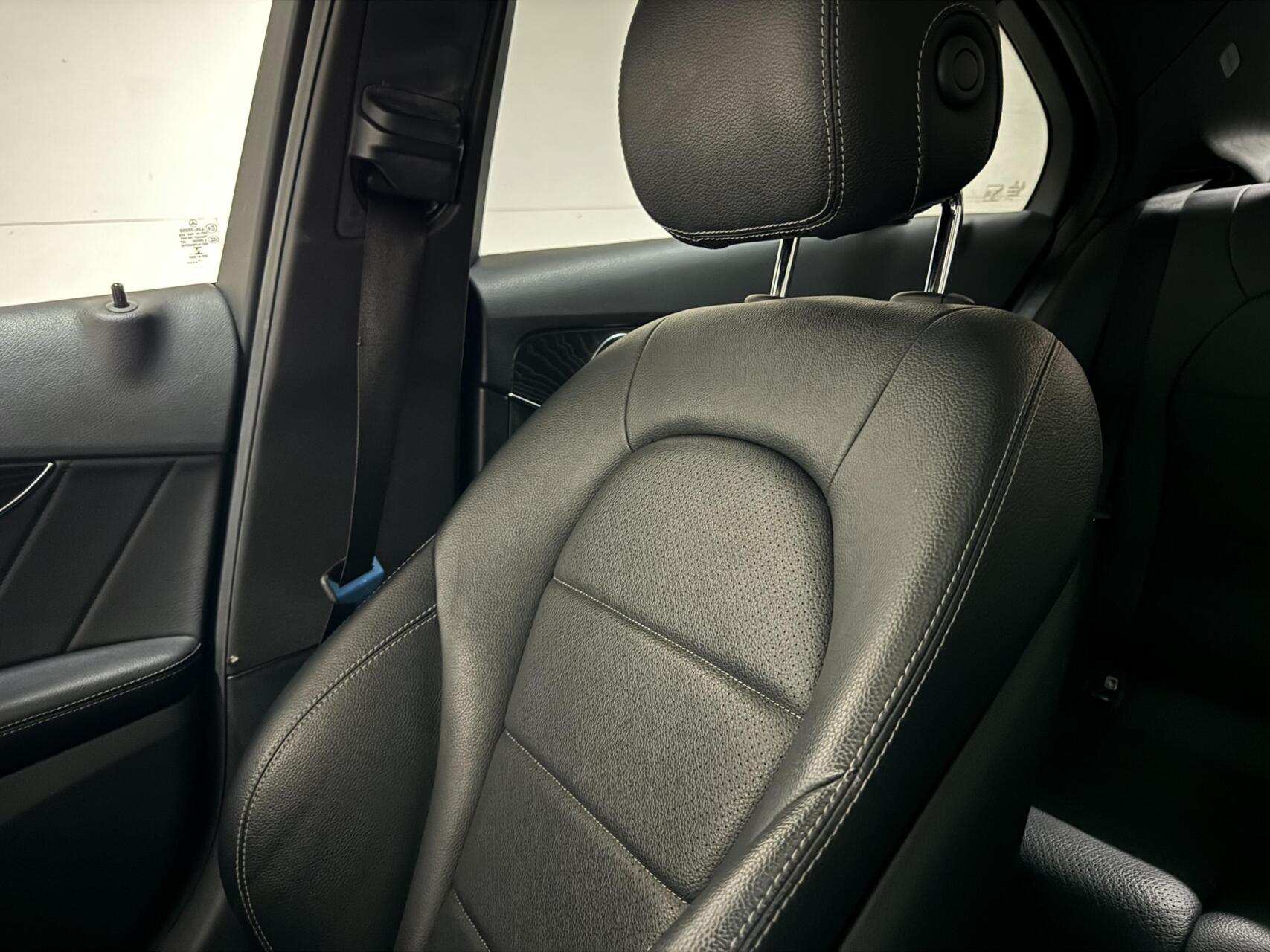Foto van Mercedes-Benz C 180