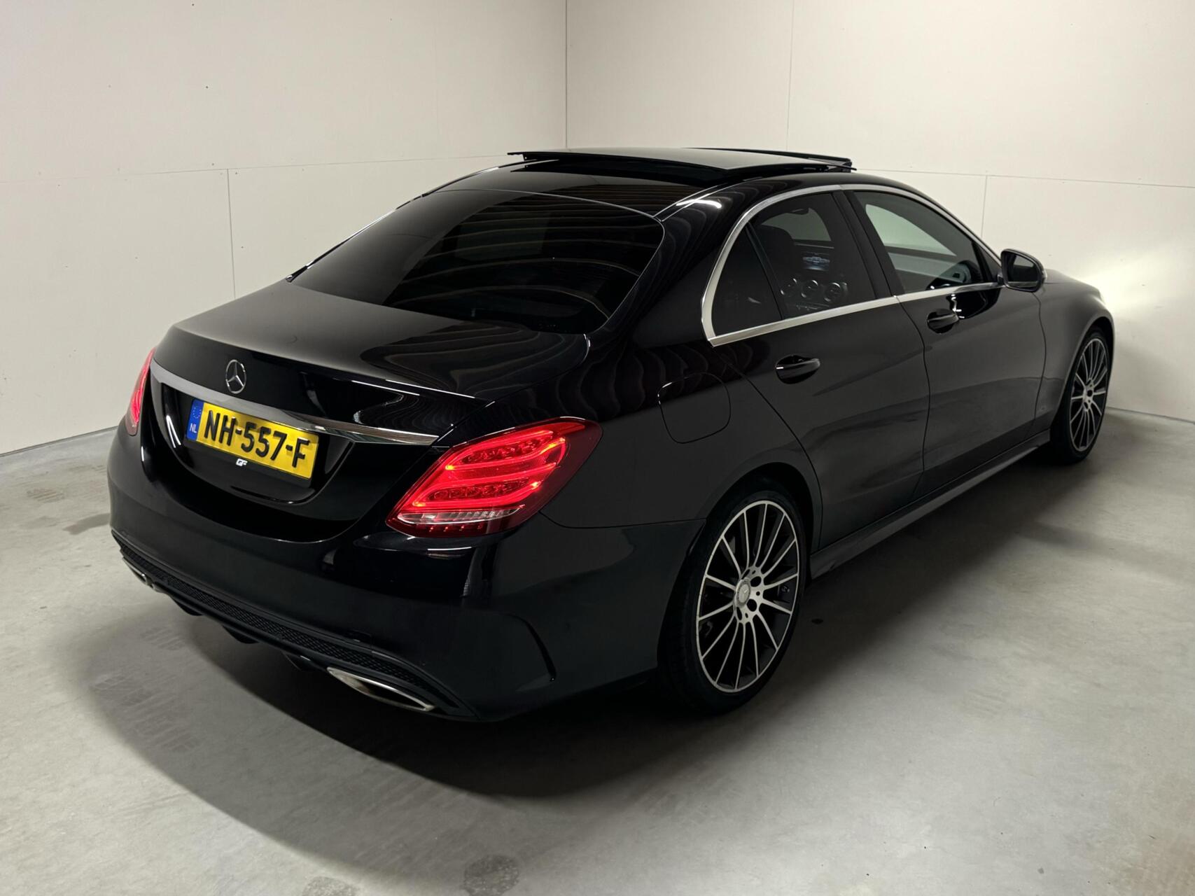 Foto van Mercedes-Benz C 180