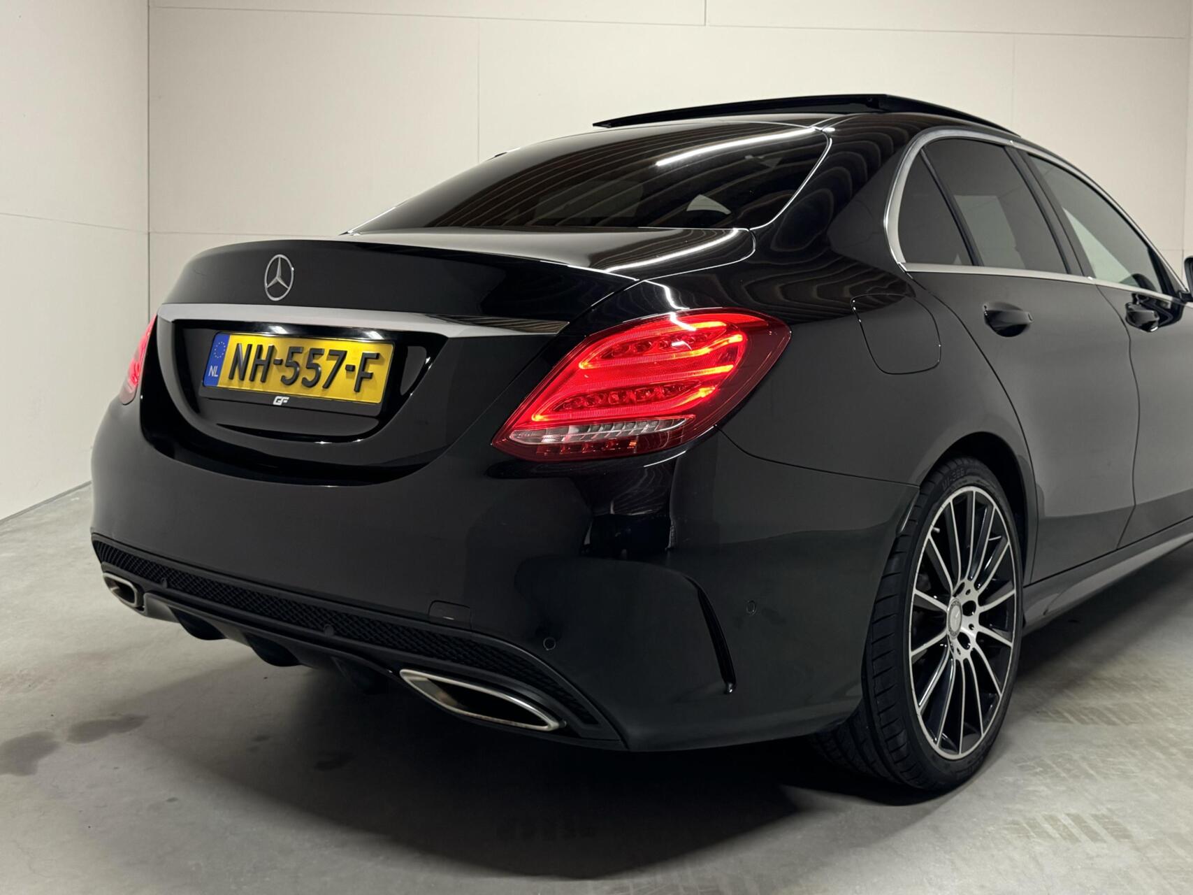 Foto van Mercedes-Benz C 180