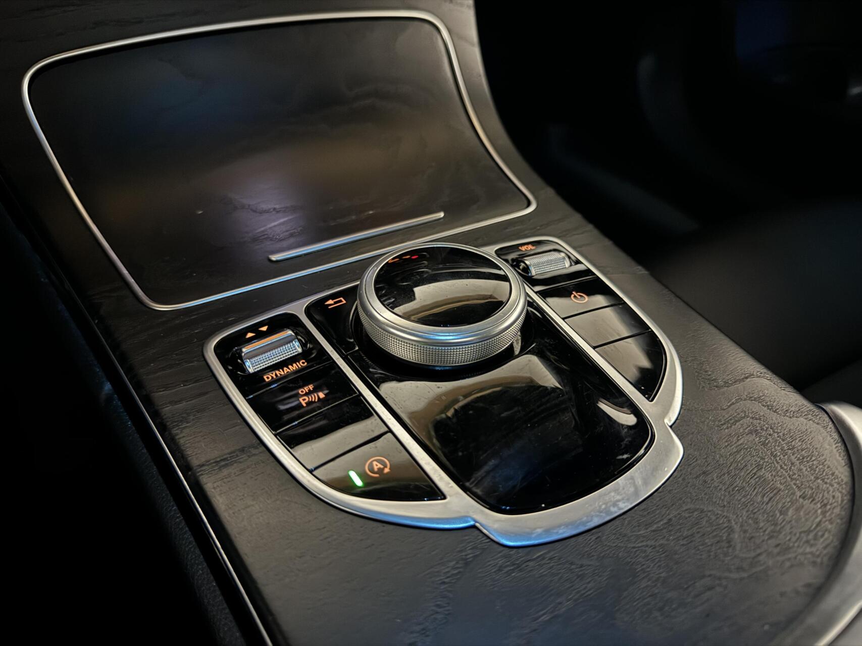 Foto van Mercedes-Benz C 180