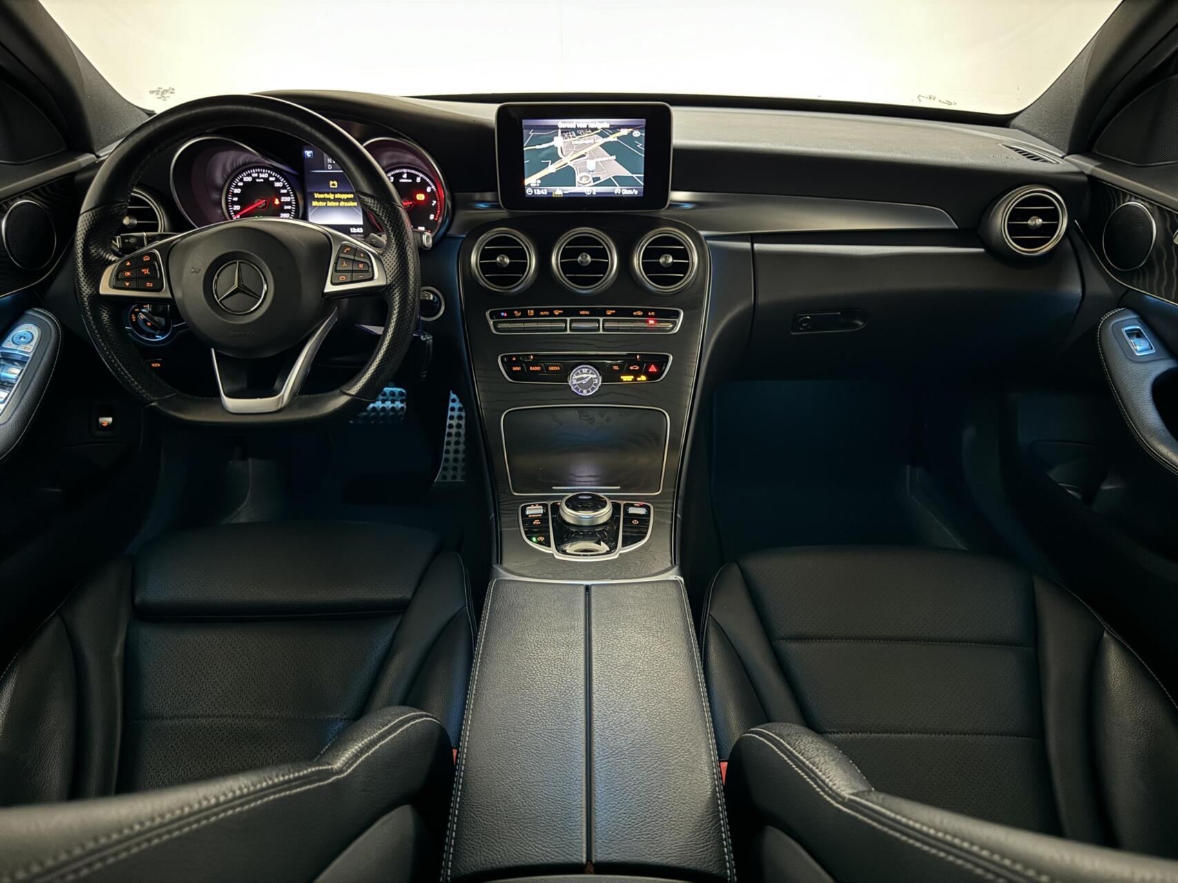Foto van Mercedes-Benz C 180