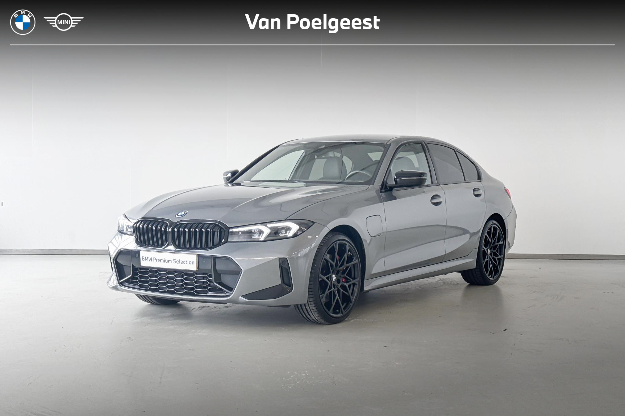 BMW 320e 320e M Sportpakket Pro 2023 - voorkant