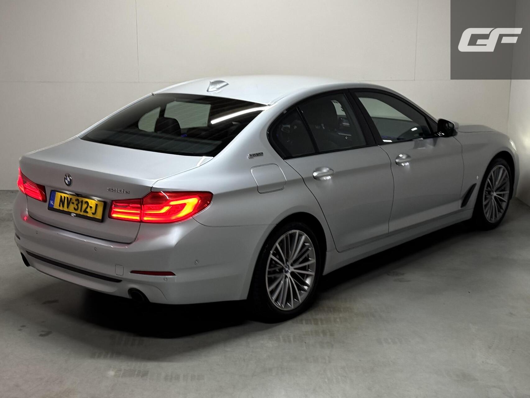 Foto van BMW 530e Iperformance