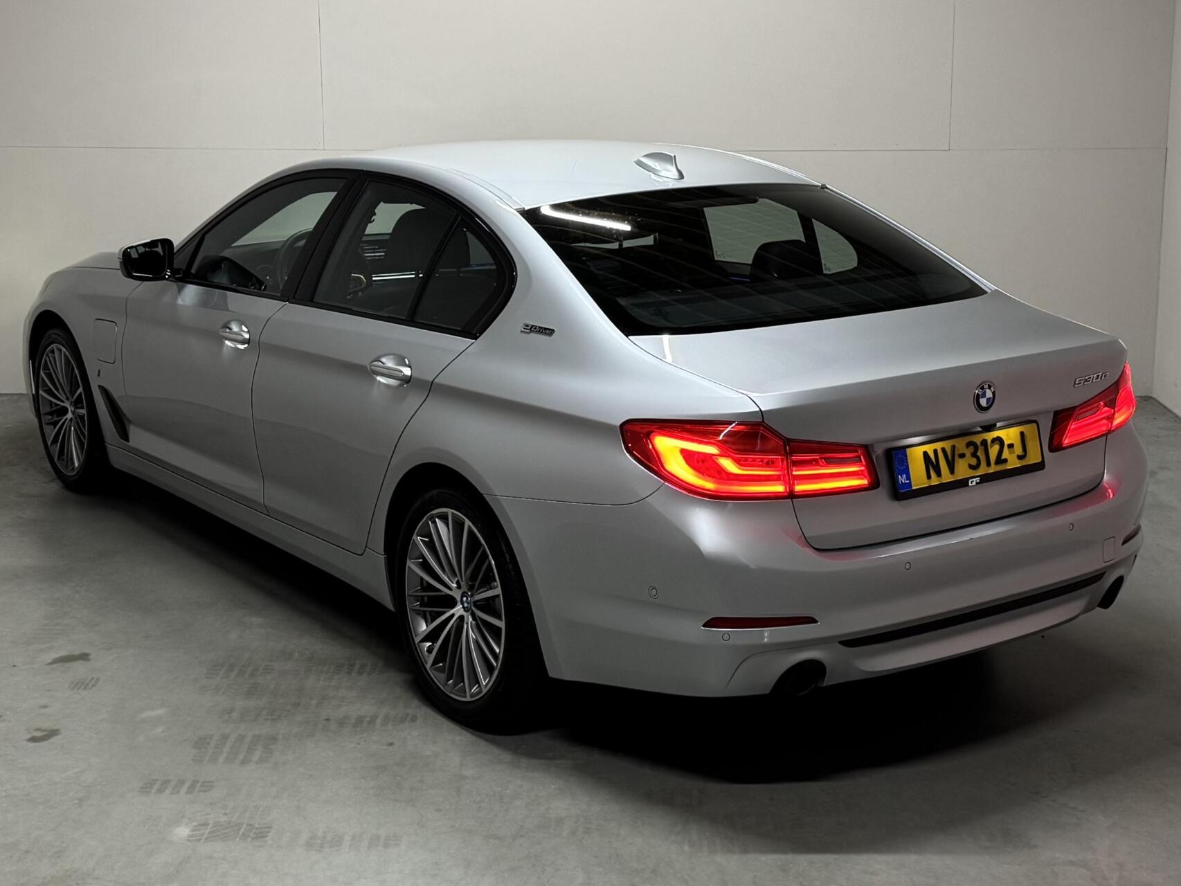 Foto van BMW 530e Iperformance