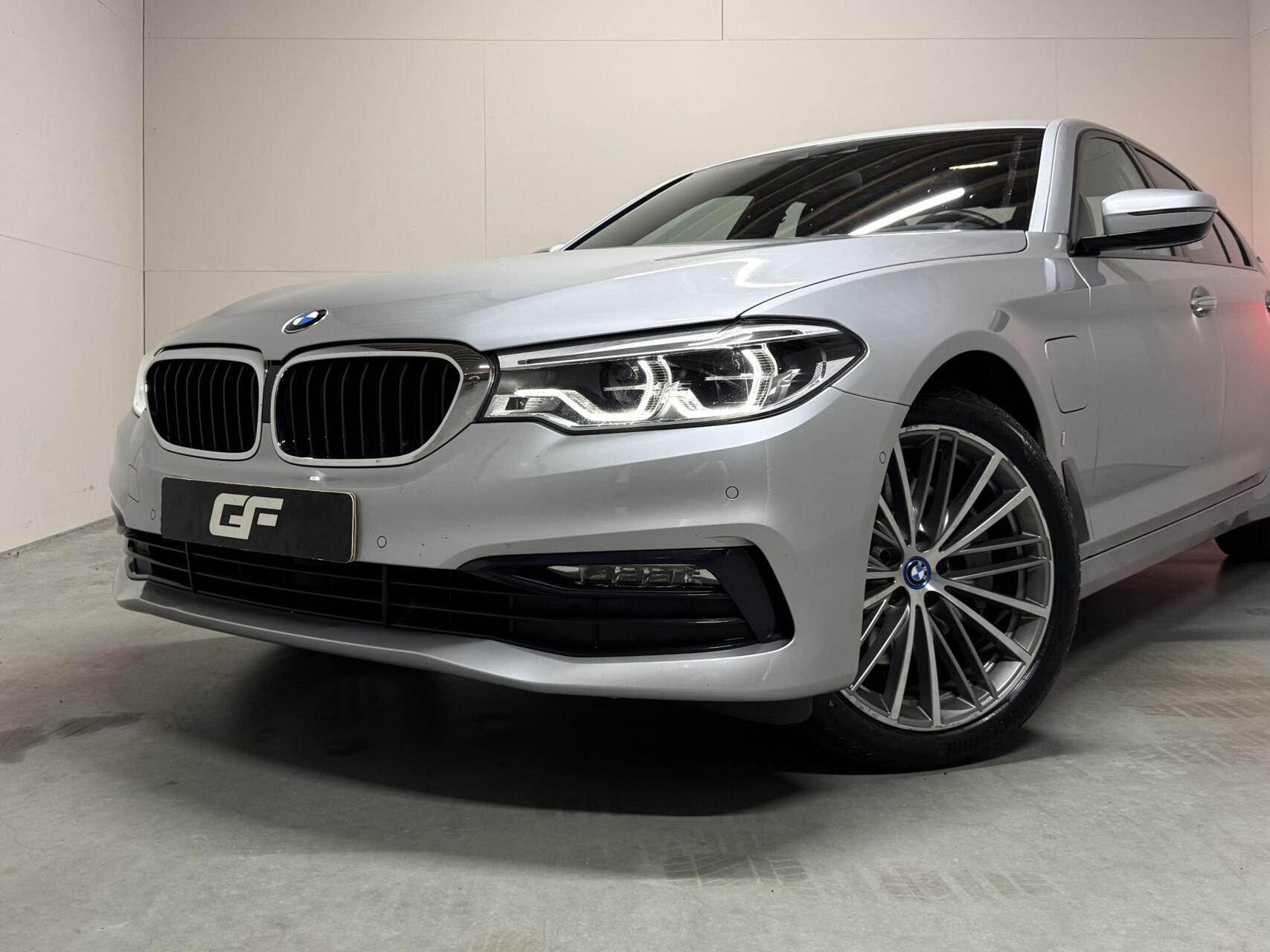 Foto van BMW 530e Iperformance