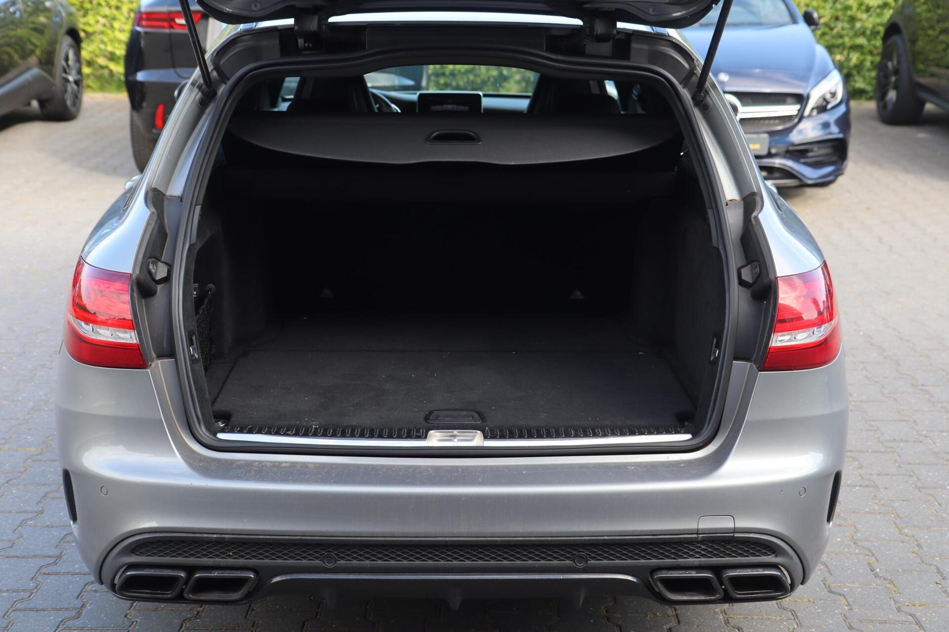 Foto van Mercedes-Benz C-klasse Estate