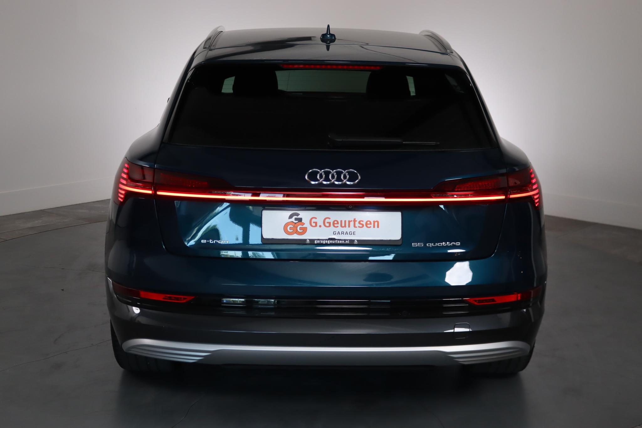 Foto van Audi E-tron