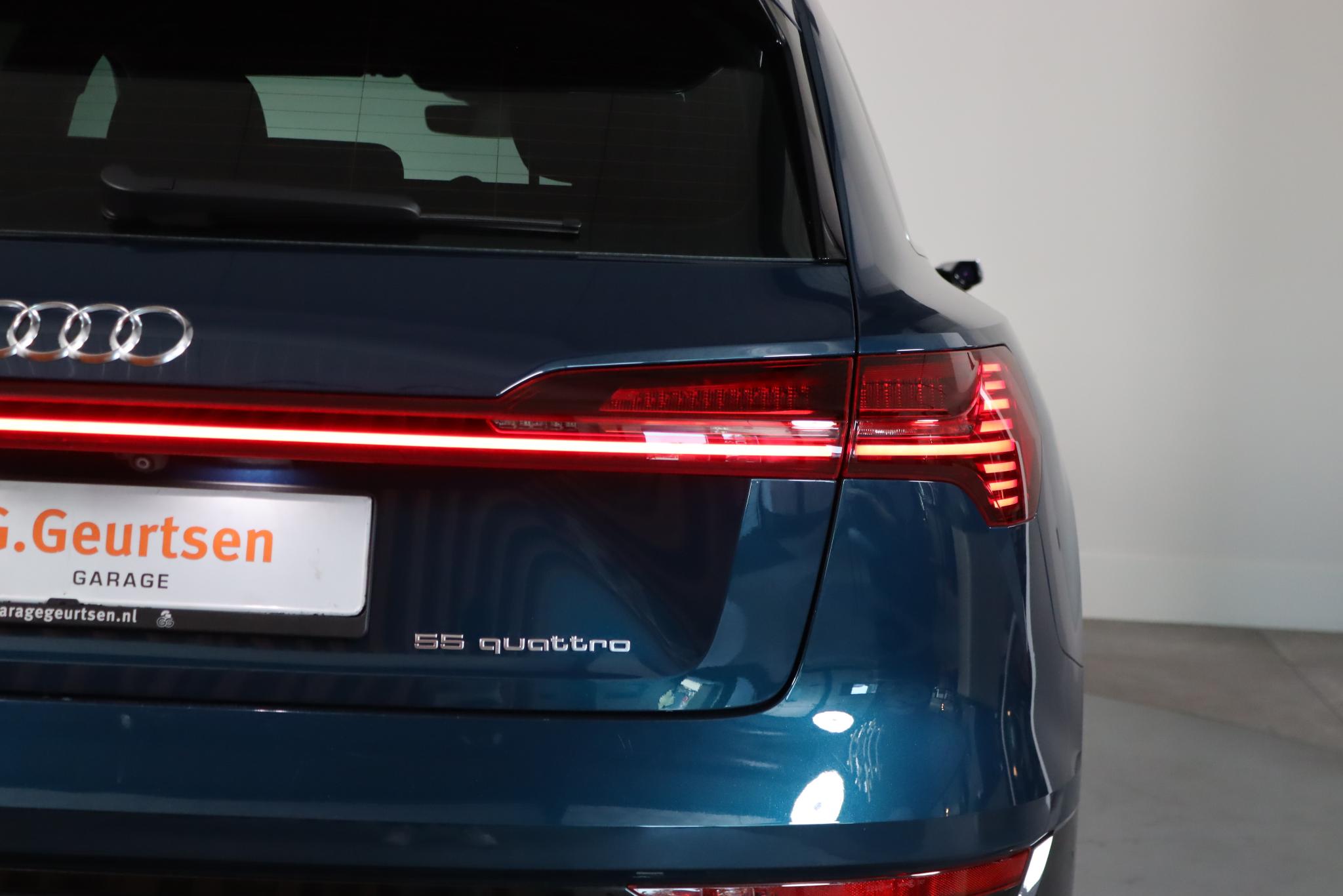 Foto van Audi E-tron