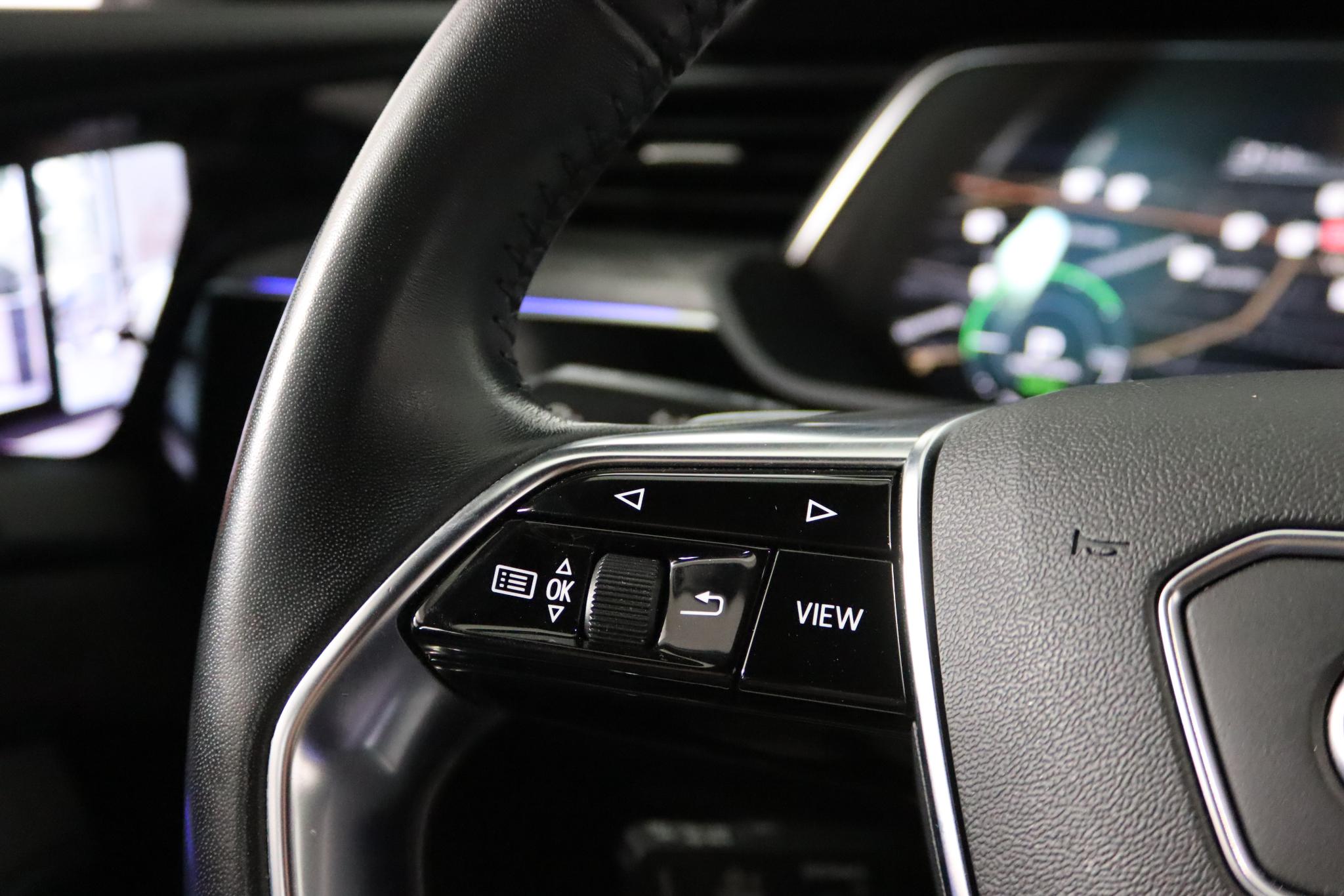 Foto van Audi E-tron