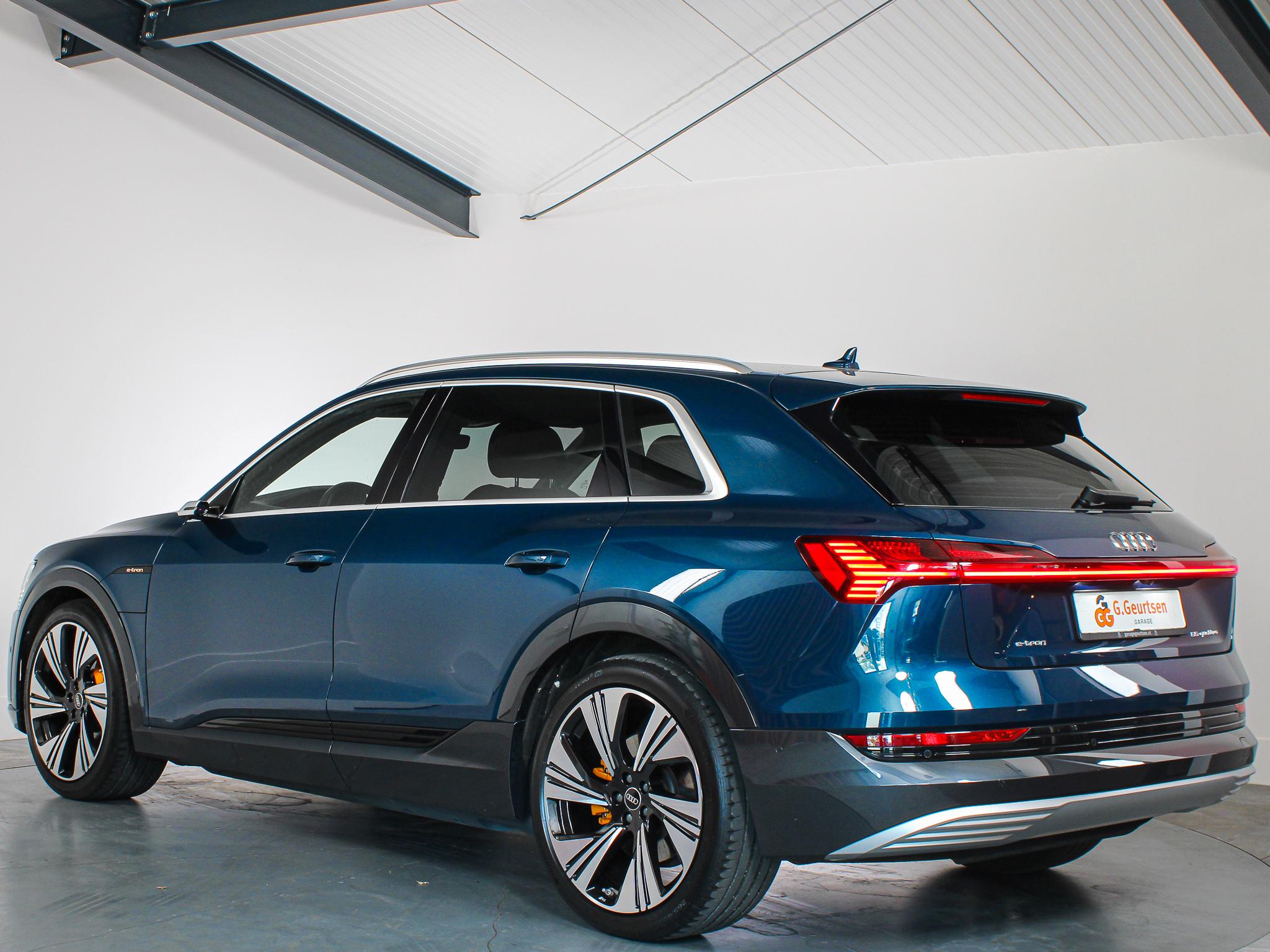 Foto van Audi E-tron