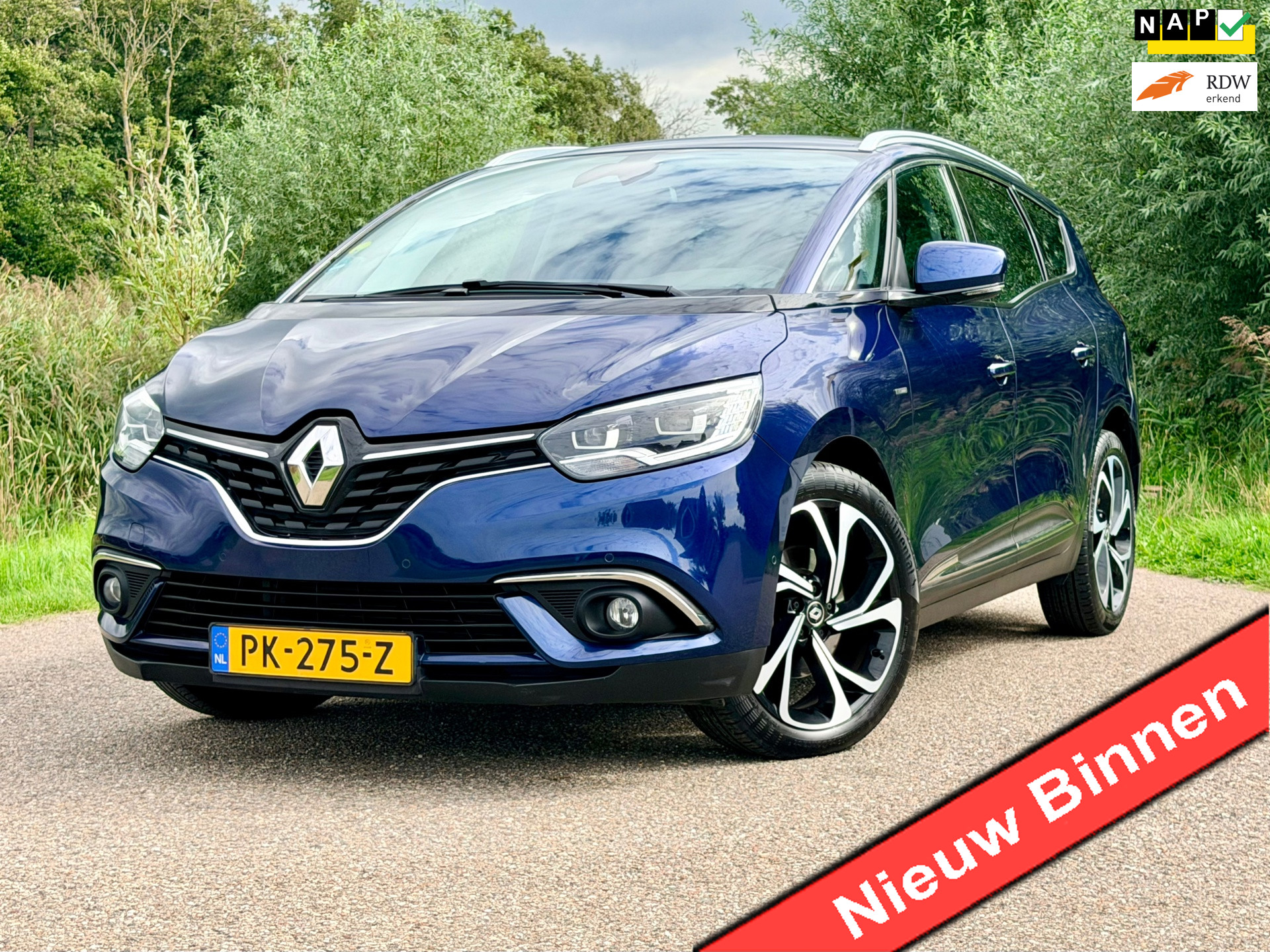 Renault Scenic 1.6 dCi Bose MPV NAVI CAMERA AIRCO NAP TREKHAAK DEALER ONDERHOUDEN 2017 - voorkant
