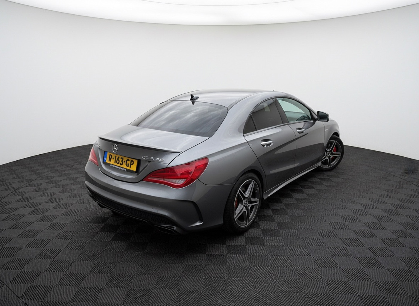 Foto van Mercedes-Benz AMG Cla 45