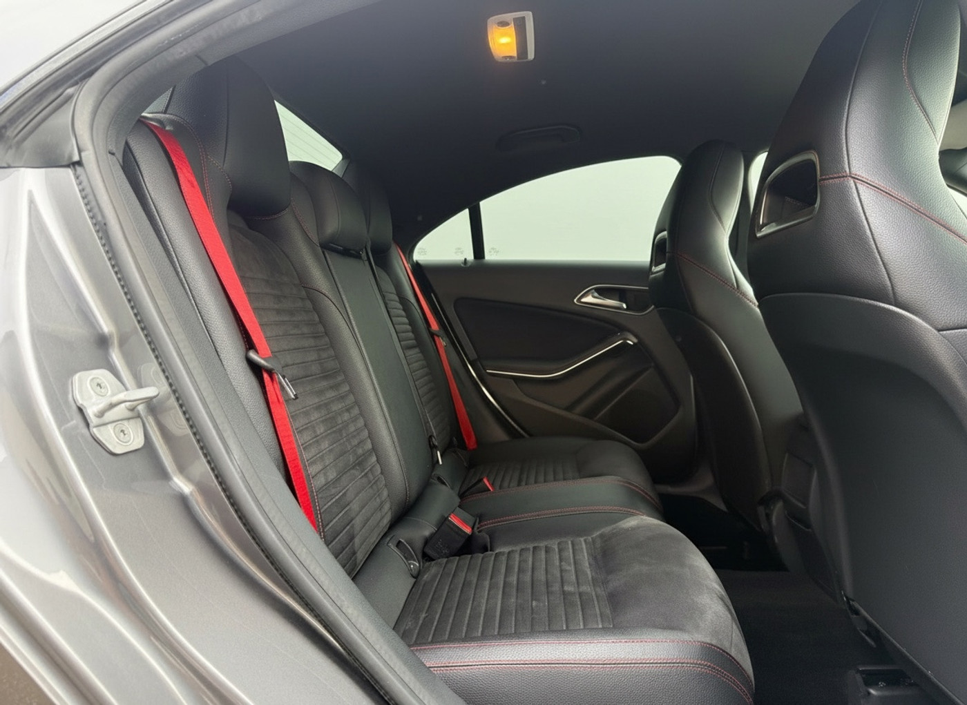 Foto van Mercedes-Benz AMG Cla 45
