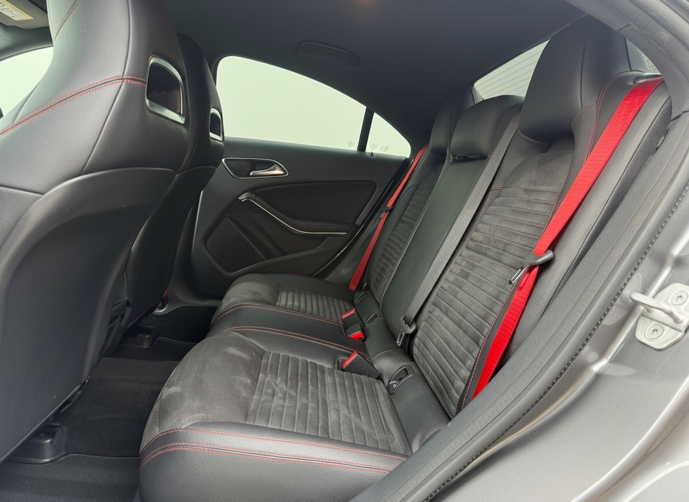 Foto van Mercedes-Benz AMG Cla 45