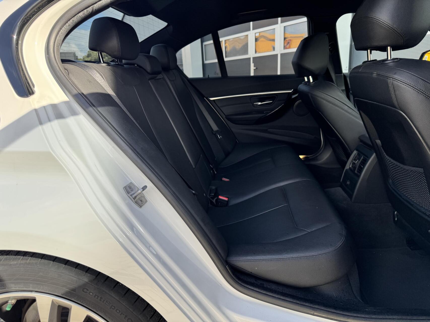 Foto van BMW 320d Efficient Dynamics